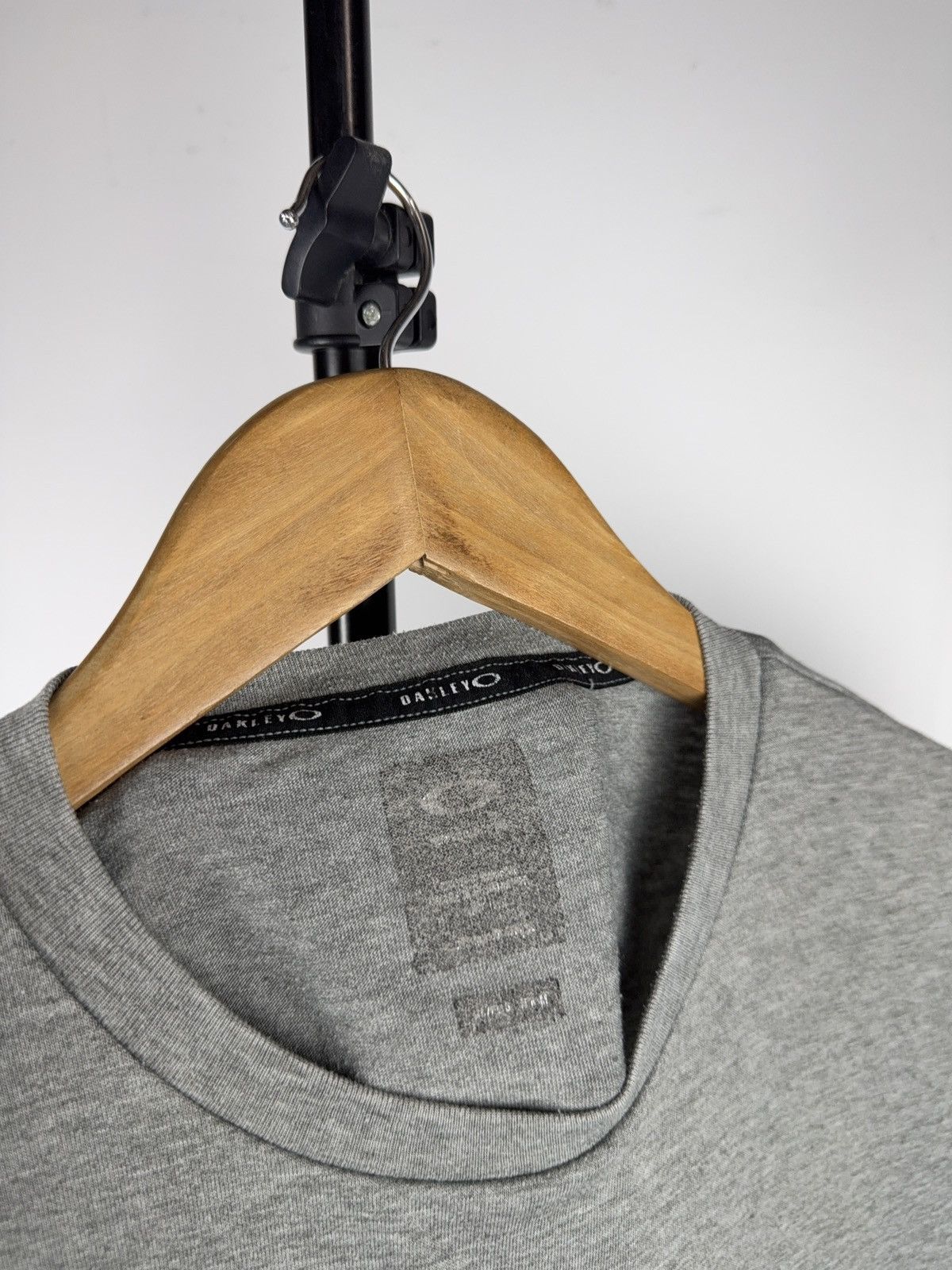 Oakley Oakley Heather Gray Minimal Logo Athletic T-Shirt Lifestyle Size US S / EU 44-46 / 1 - 6 Thumbnail