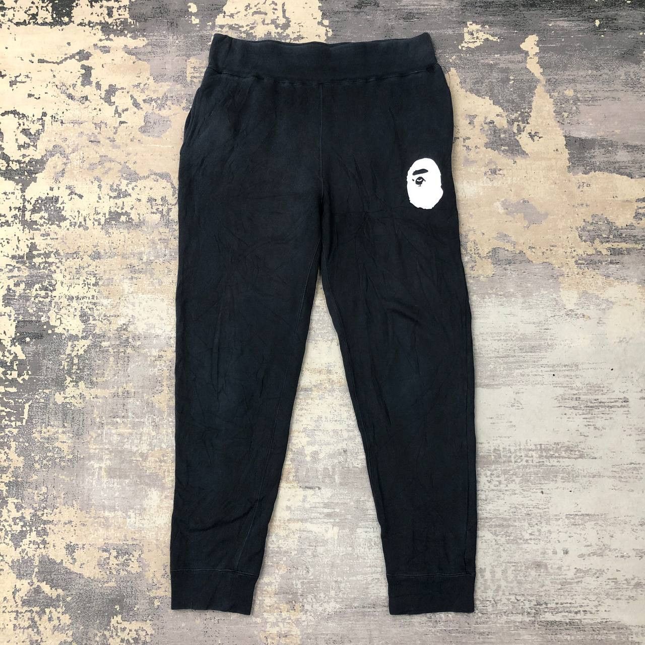 Bape P797 A BATHING APE SWEAT PANTS Size US 32 / EU 48 - 1 Thumbnail