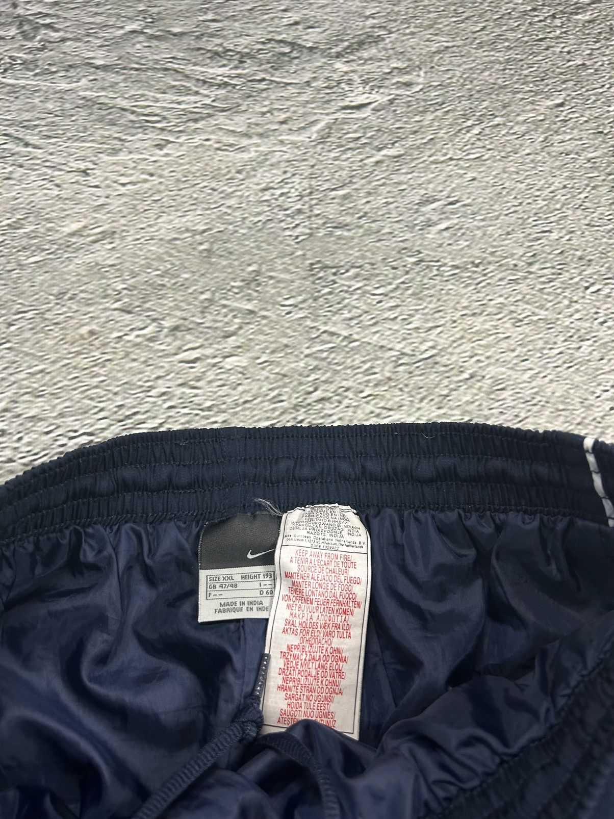 Nike × Vintage Nike track suit vintage navy pants windbreaker small logo Size US XXL / EU 58 / 5 - 12 Thumbnail