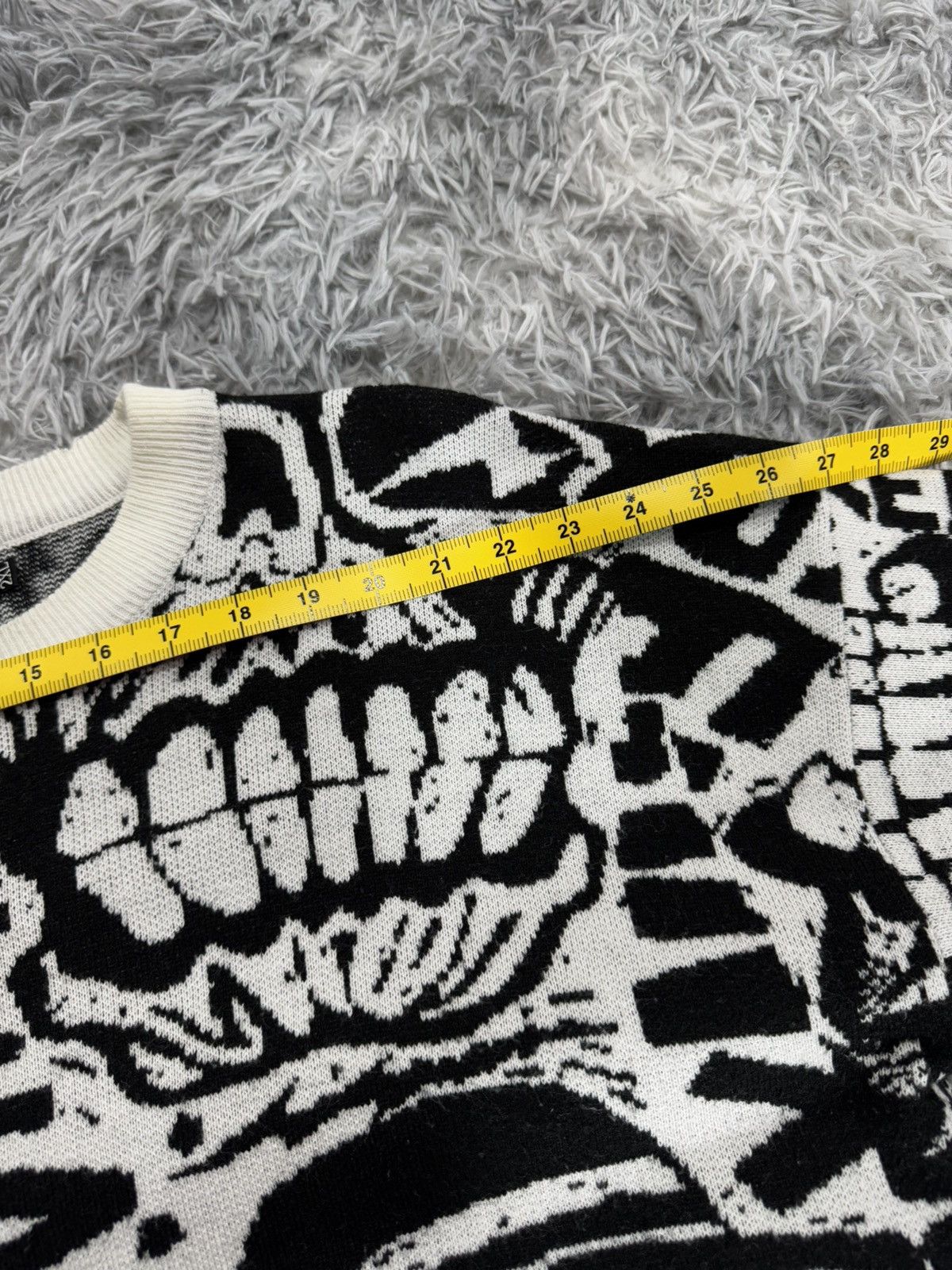 Japanese Brand RARE ! Skeleton Skullpile Anarchy Punk Knitwear Size US XL / EU 56 / 4 - 13 Thumbnail