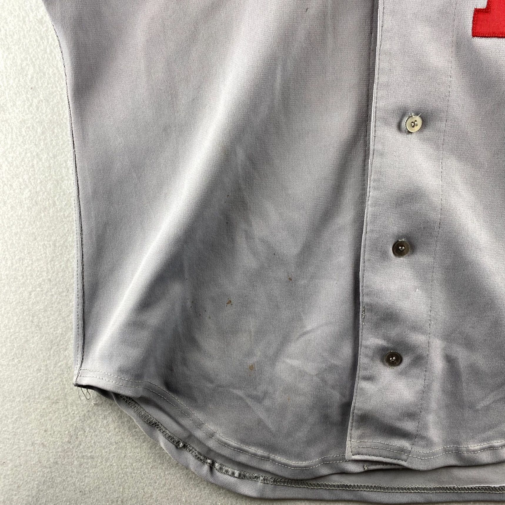 Wilson VINTAGE Wilson Braves Jersey Mens XL Gray #18 USA Made Casual Comfort Shirt Size US XL / EU 56 / 4 - 7 Thumbnail