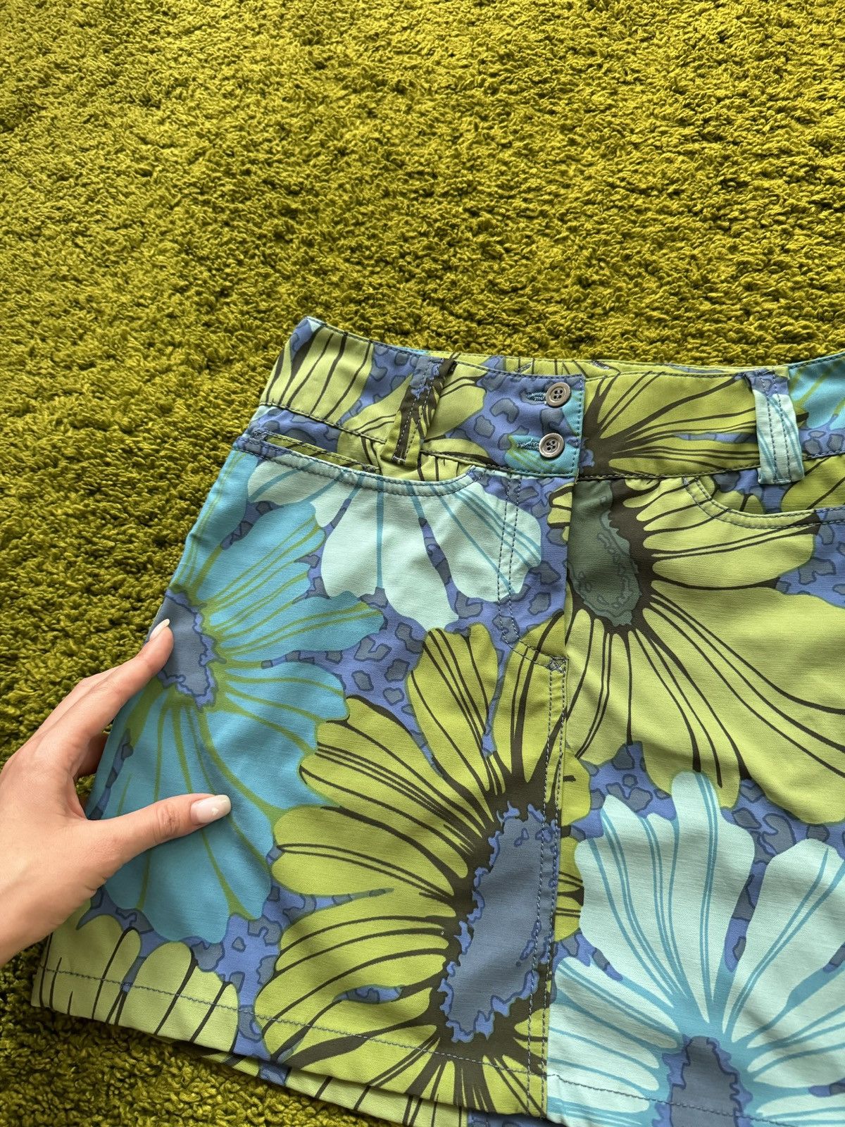 Dolce & Gabbana × Vintage Dolce & Gabbana 2004 archive vintage Y2K floral skirt Size 27" / US 4 / IT 40 - 4 Thumbnail