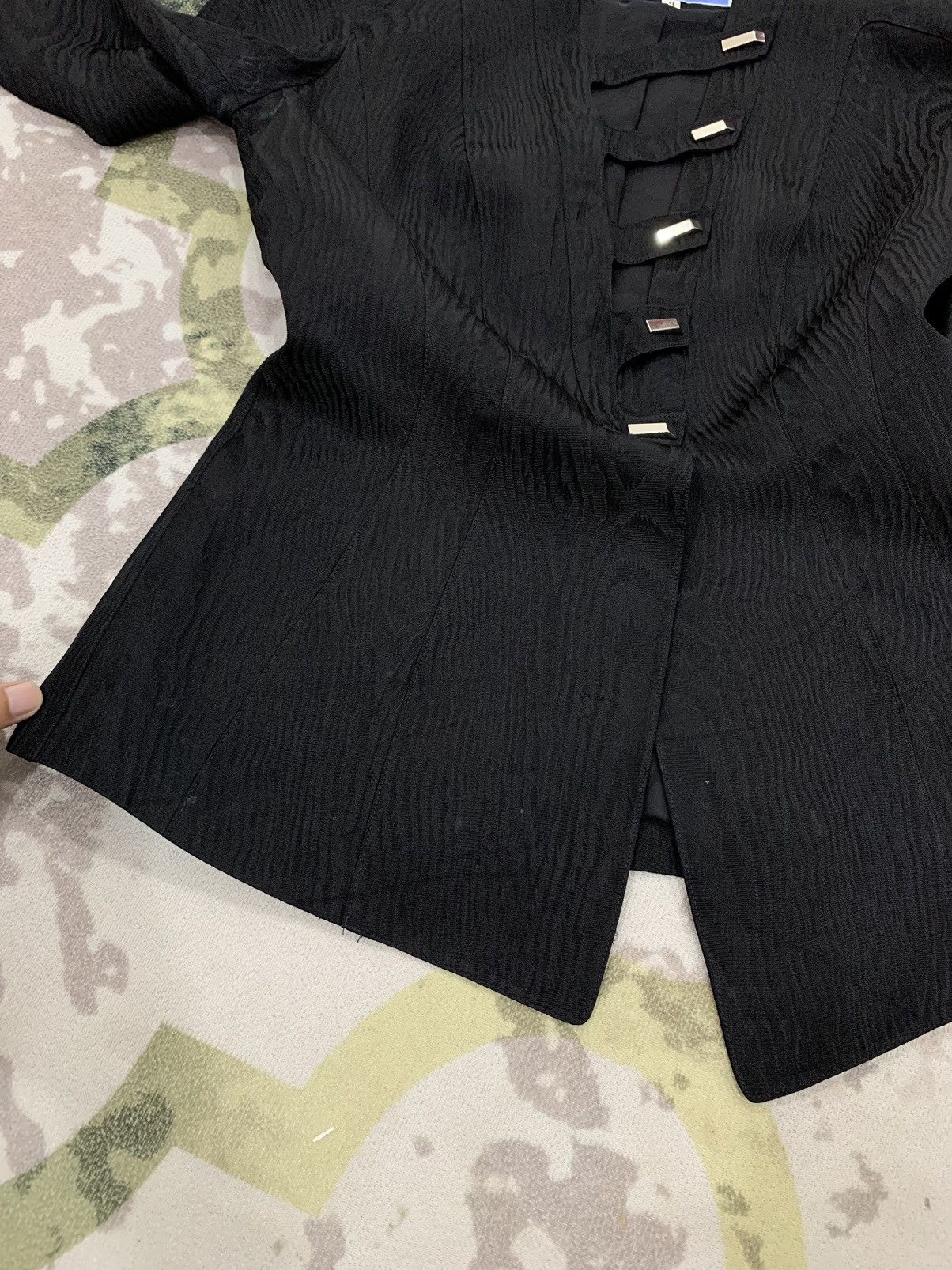Thierry Mugler Vintage Thierry Mugler Tops Size M / US 6-8 / IT 42-44 - 12 Thumbnail