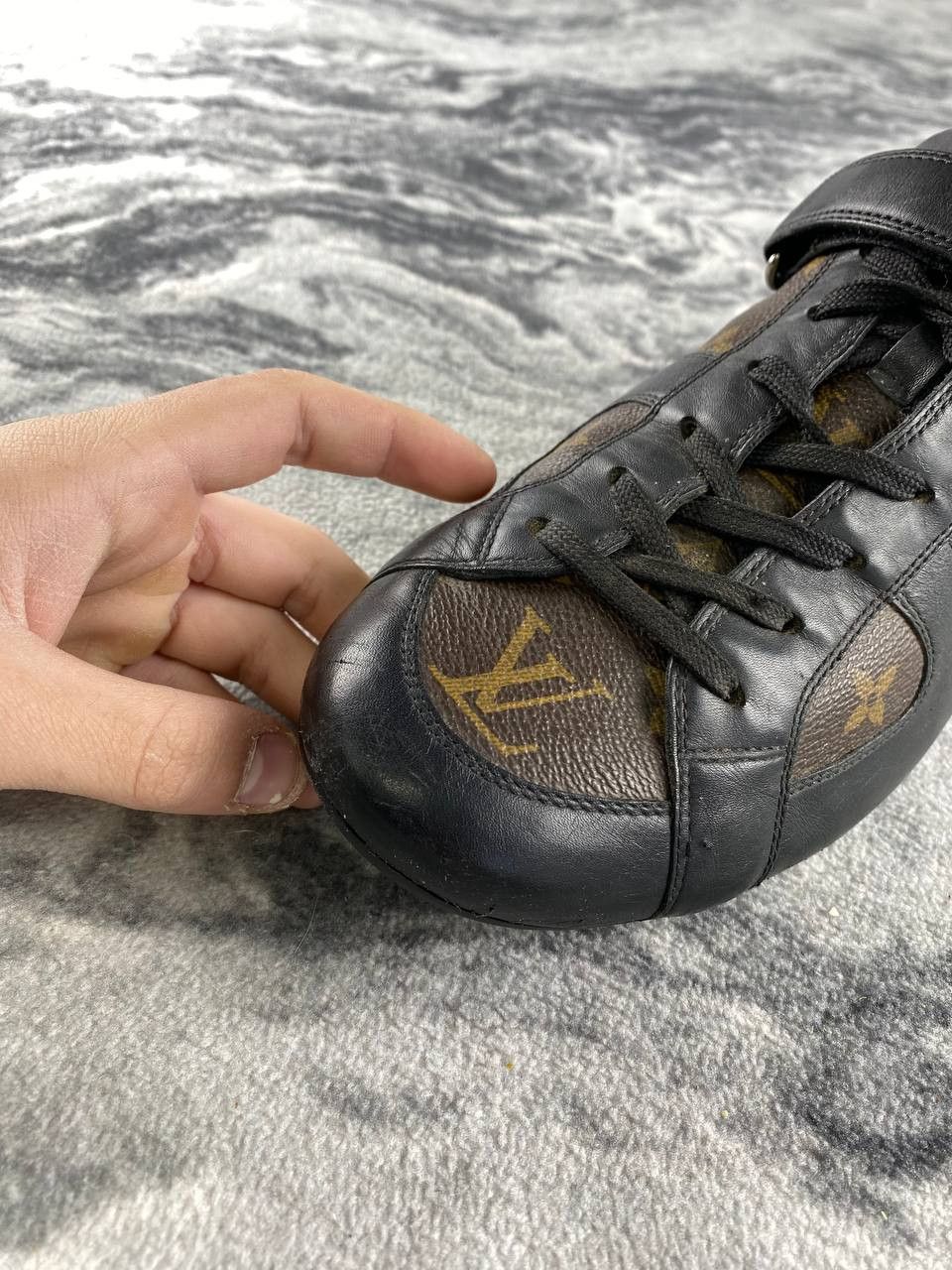 Louis Vuitton Louis Vuitton Globe Trotter Monogram Leather Sneakers Size US 9.5 / EU 42-43 - 14 Thumbnail