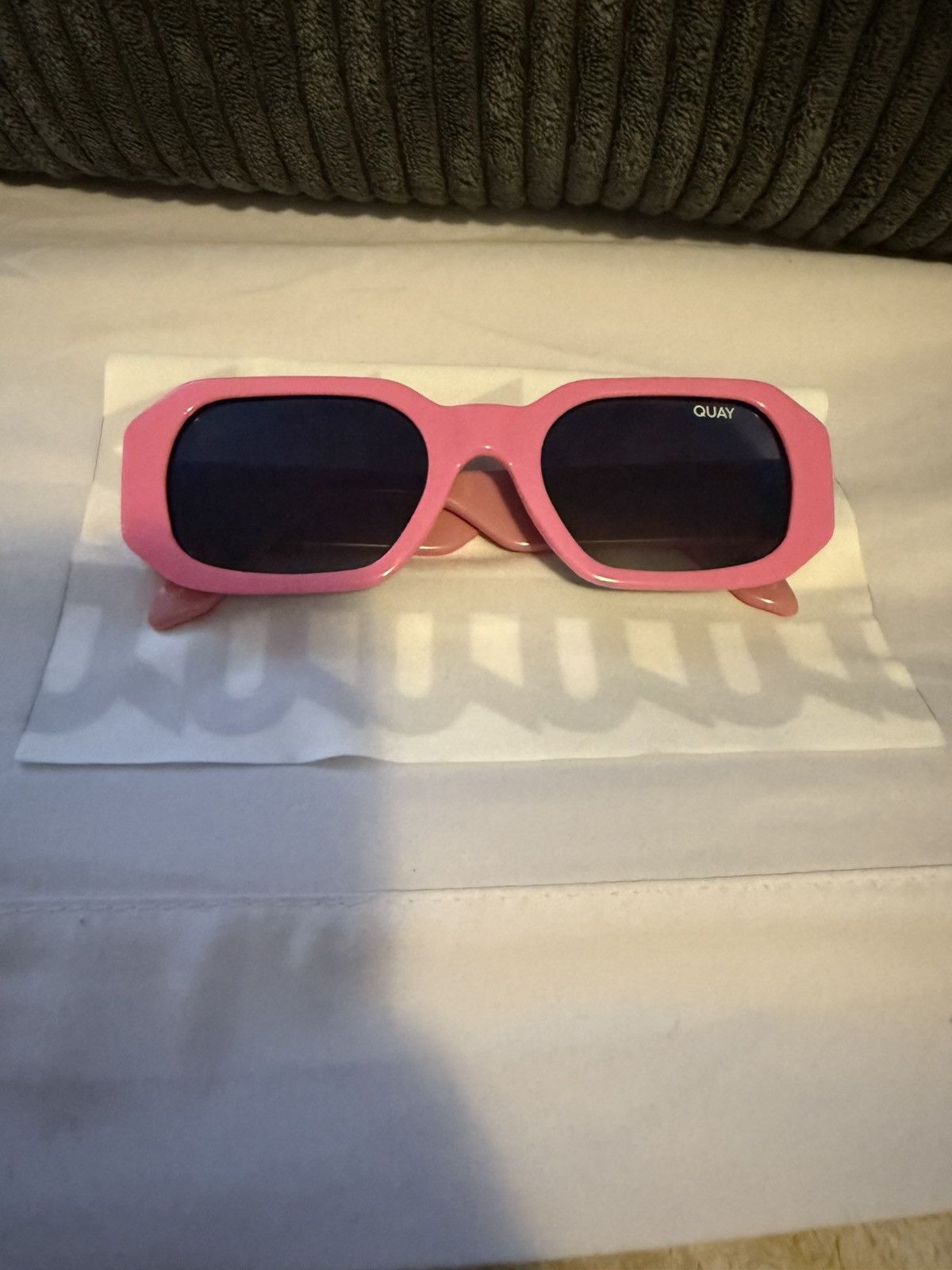 Quay QUAY pink sunglasses Size ONE SIZE - 3 Thumbnail