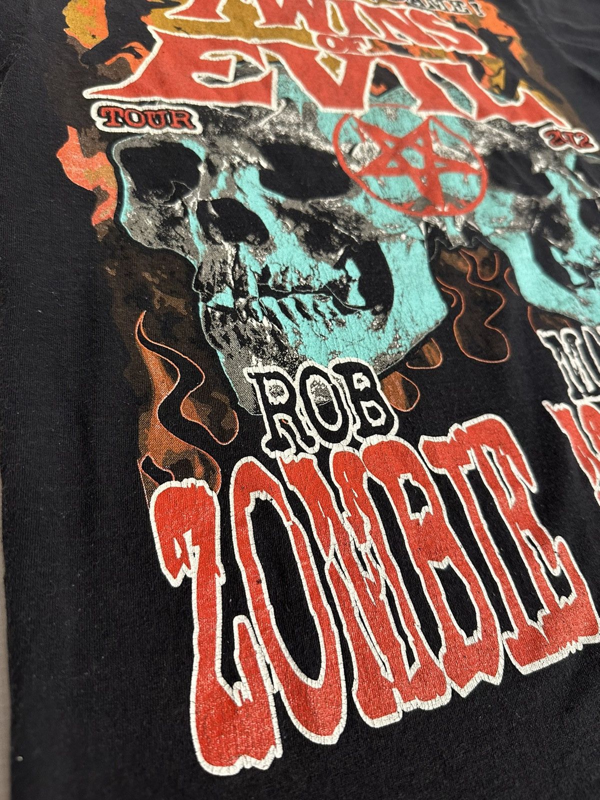 Marilyn Manson × Vintage 2012 MARILYN MANSON ROB ZOMBIE TWINS OF EVIL TSHIRT S Size US S / EU 44-46 / 1 - 3 Thumbnail