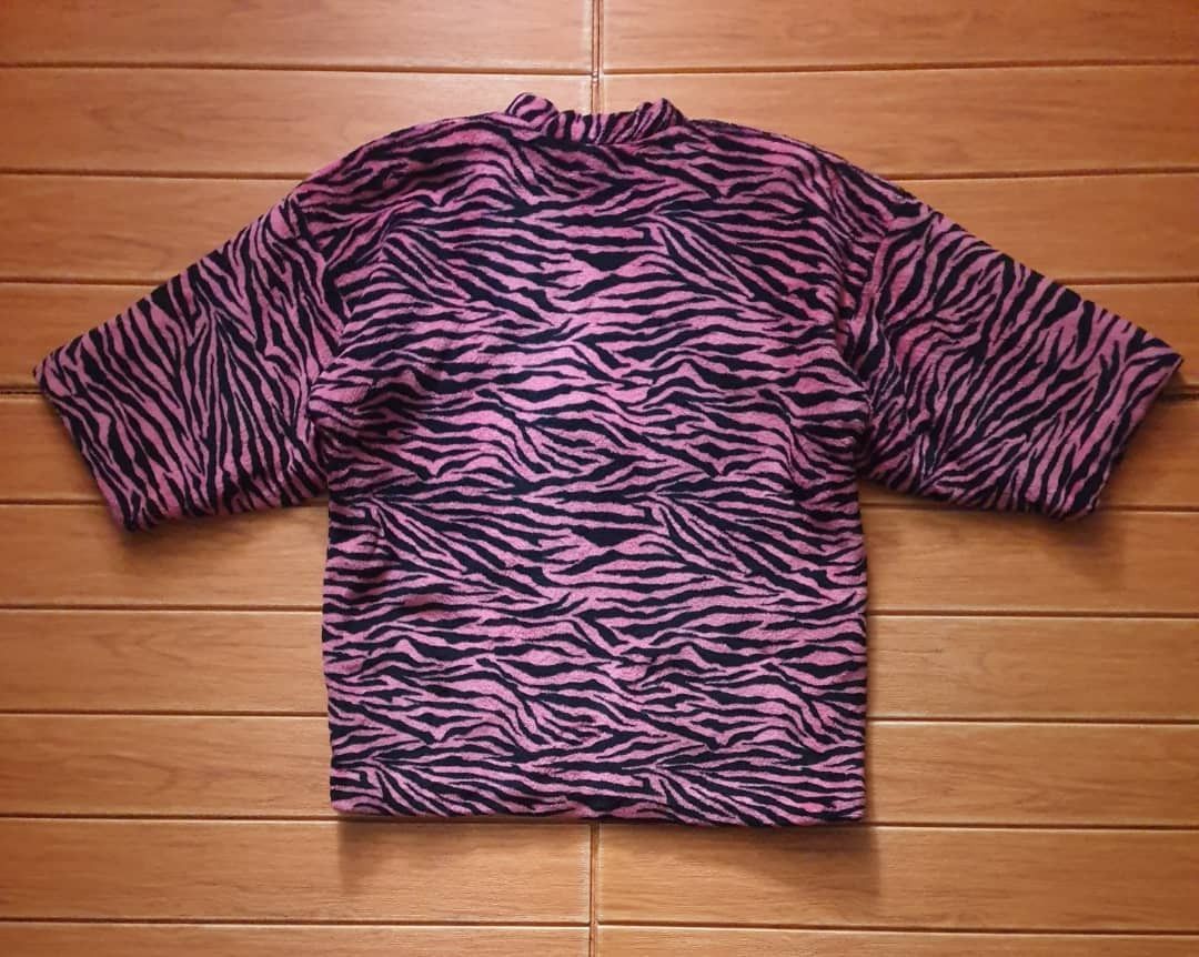 Japanese Brand My Melody tiger stripe black pink Jacket Size US L / EU 52-54 / 3 - 8 Thumbnail