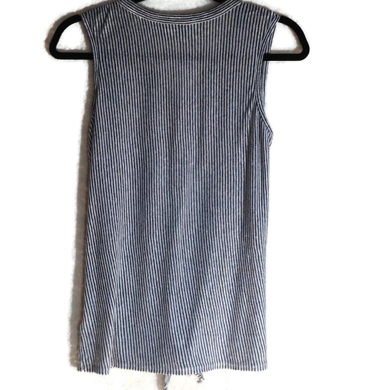 Rachel Zoe Rachel Zoe Tie Knot Front Sleeveless Top Size Small Navy Blu Size S / US 4 / IT 40 - 2 Thumbnail
