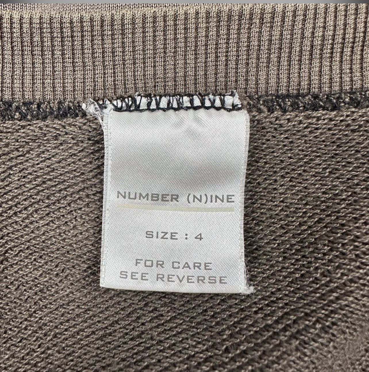 Number (N)ine A/W01 Number Nine Shield Shotgun Ripped Sweatshirt Size US M / EU 48-50 / 2 - 10 Thumbnail