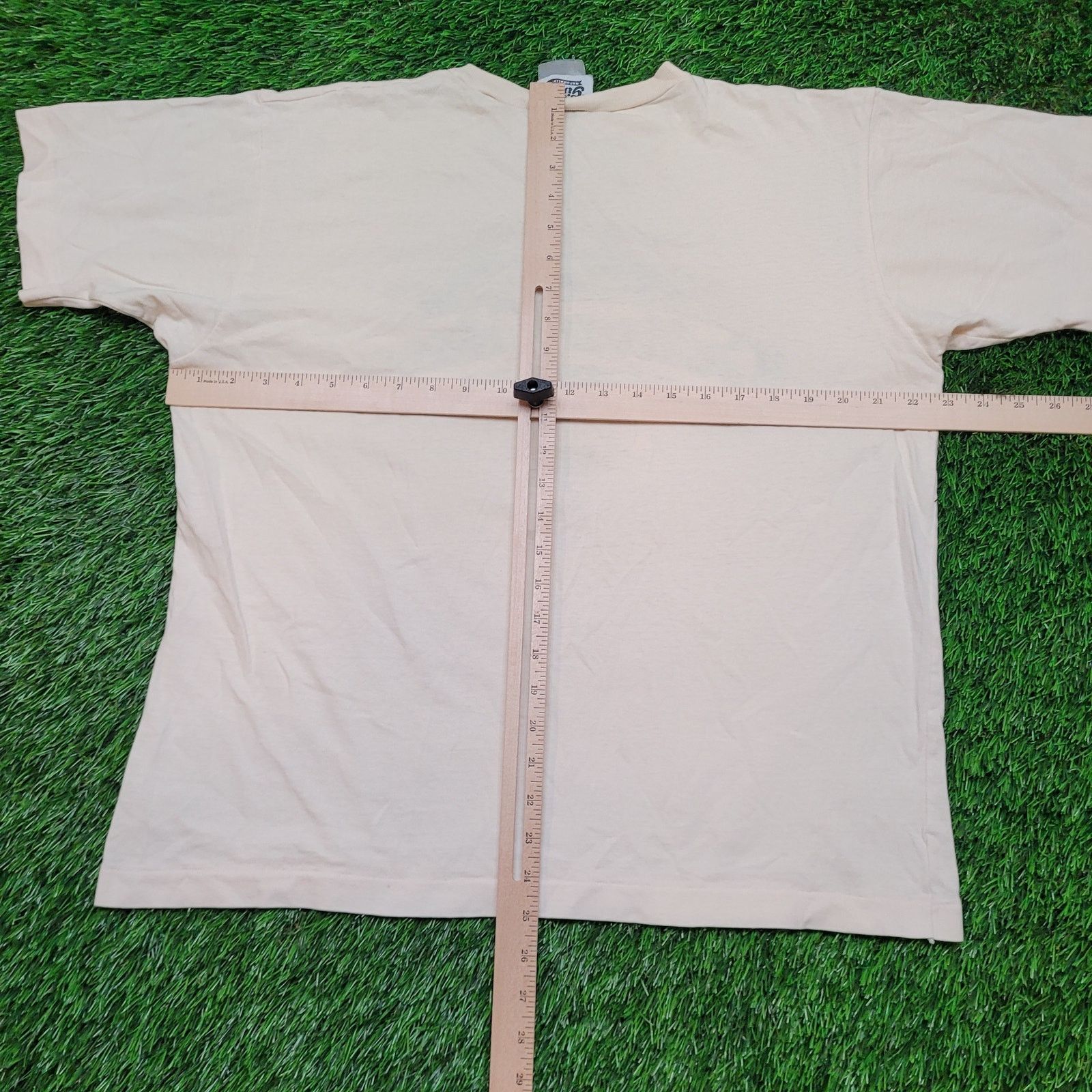 Vintage Vintage 90s Cotton Ginny T-Shirt Large Boxy Cropped Fit Size US L / EU 52-54 / 3 - 7 Thumbnail
