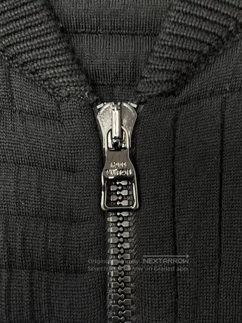 Louis Vuitton Louis Vuitton FW22 Solid Quilted Zip Jacket Size US S / EU 44-46 / 1 - 3 Thumbnail