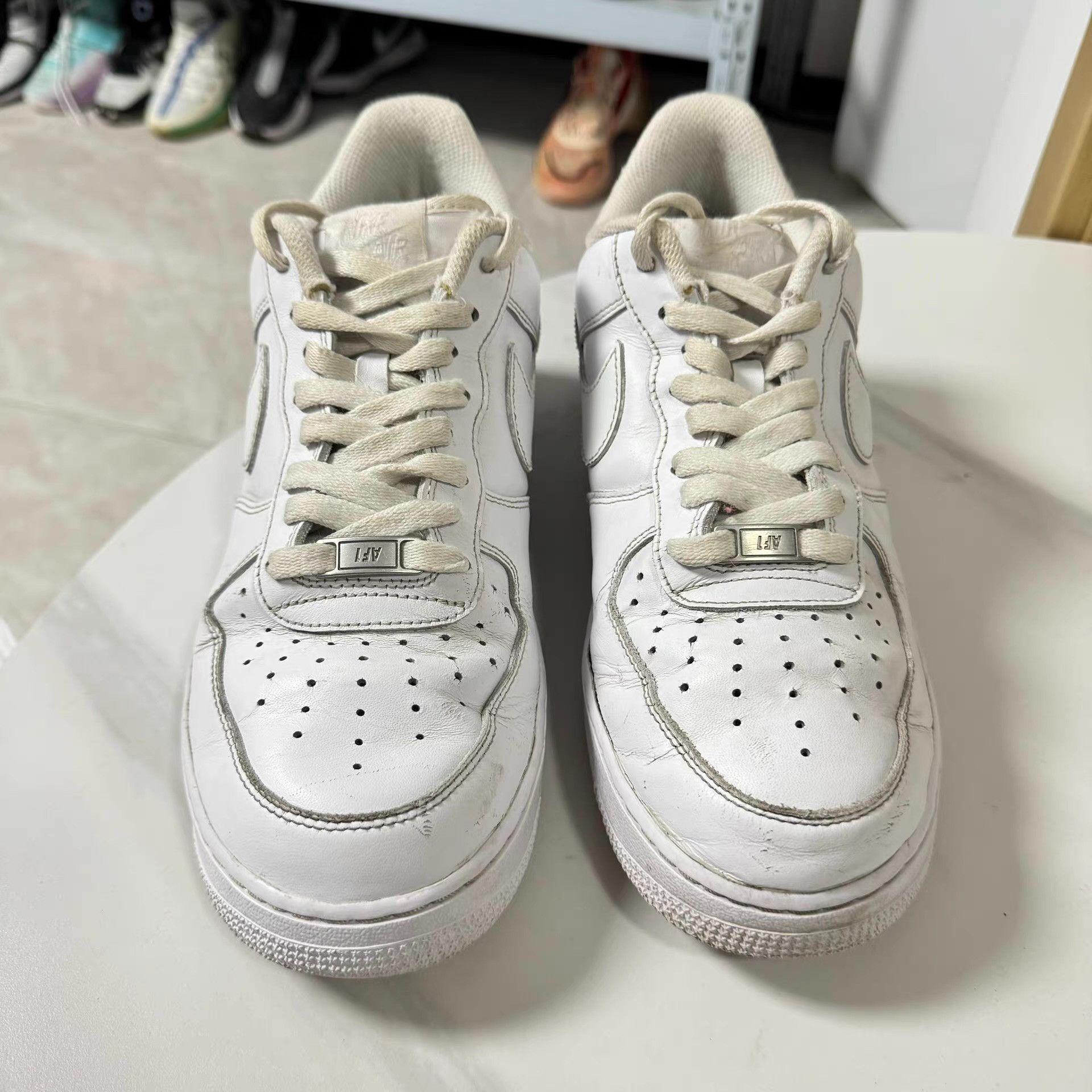 Nike Nike Air Force 1 Classic all-white low-top sneakers Q10 Size US 10 / EU 43 - 3 Thumbnail