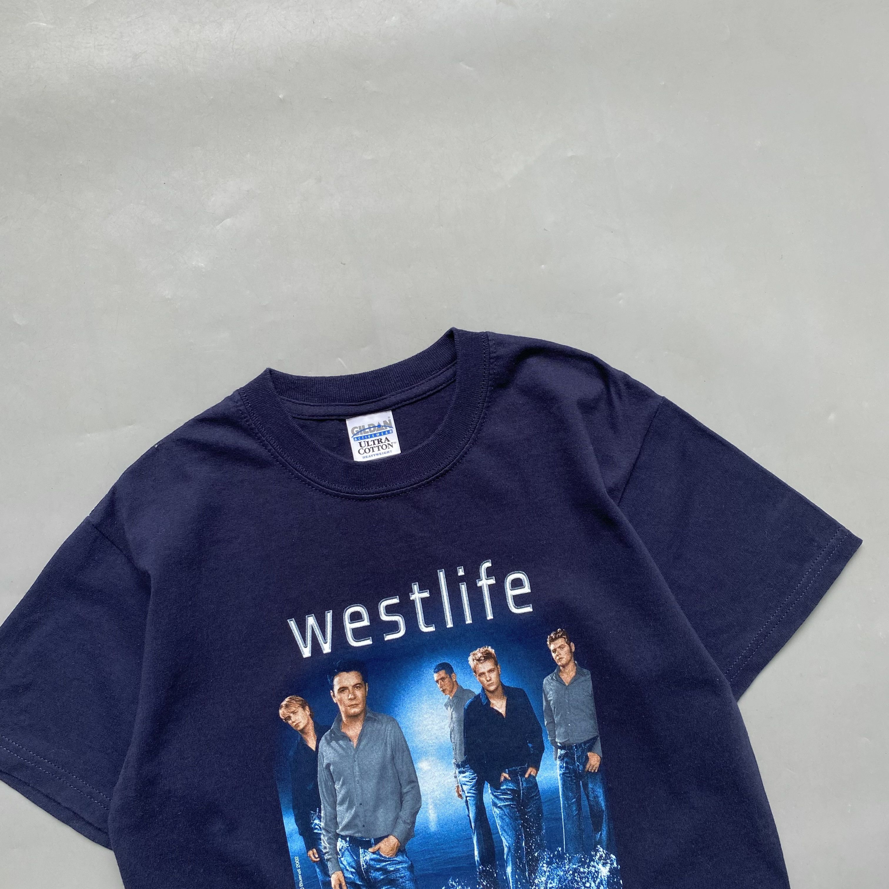 Band Tees 💿Vintage Westlife World Tour Tee 2002 band tees Size US XS / EU 42 / 0 - 4 Thumbnail