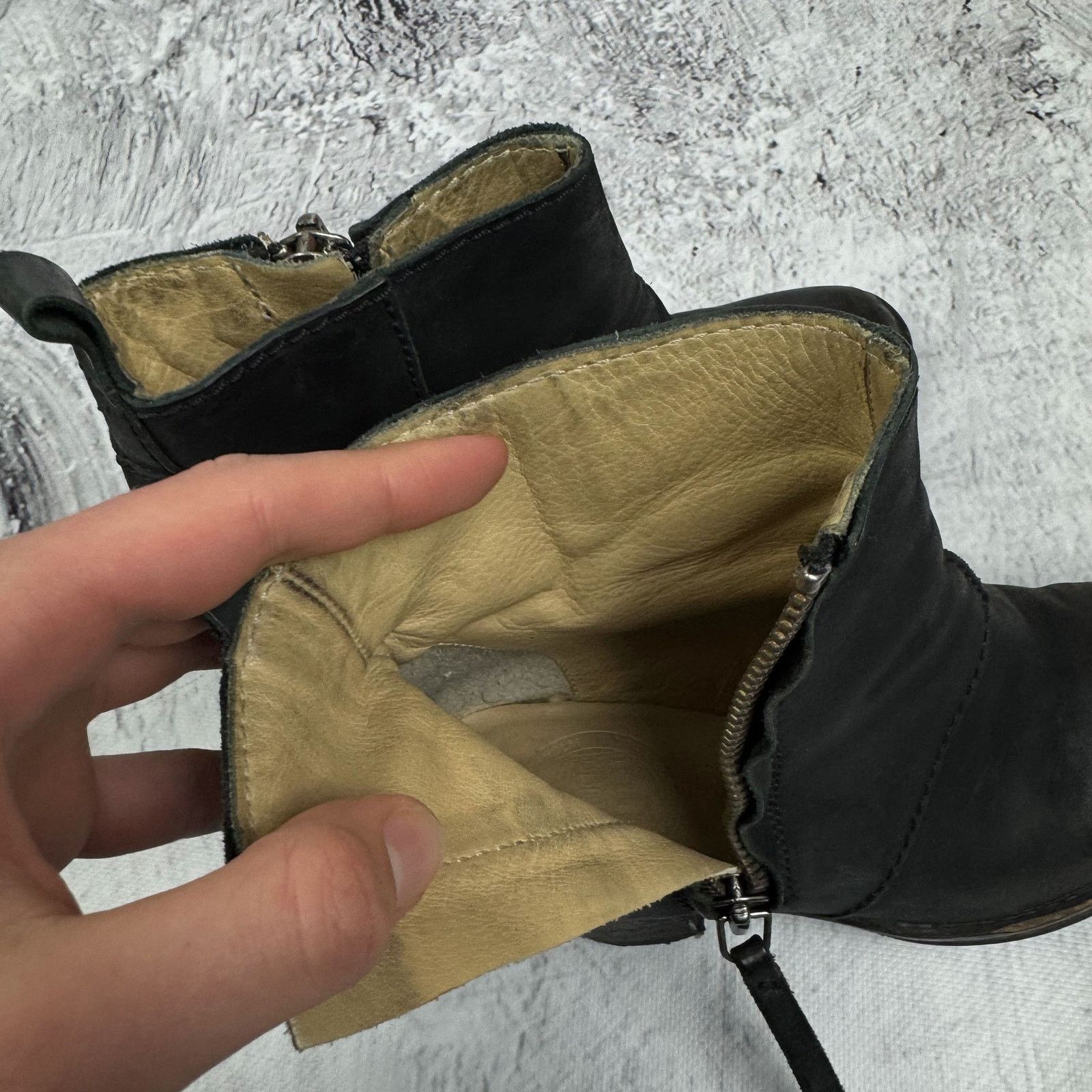 Acne Studios Acne Piston Womens Black Leather Side Zip Block Heel Boot 36 Size US 6 / IT 36 - 11 Thumbnail