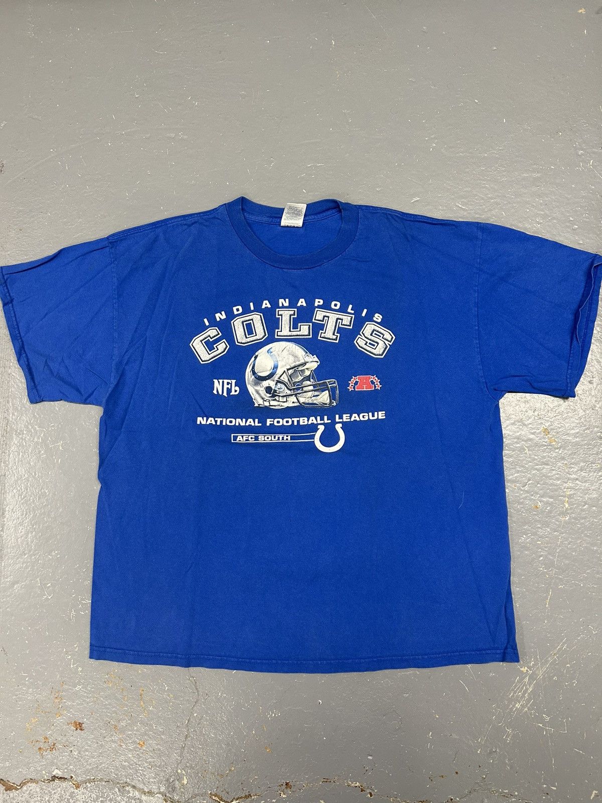 NFL × Vintage Crazy Vintage 90s Essential Blue Indianapolis Colt NFL Shirt Size US XL / EU 56 / 4 - 1 Thumbnail