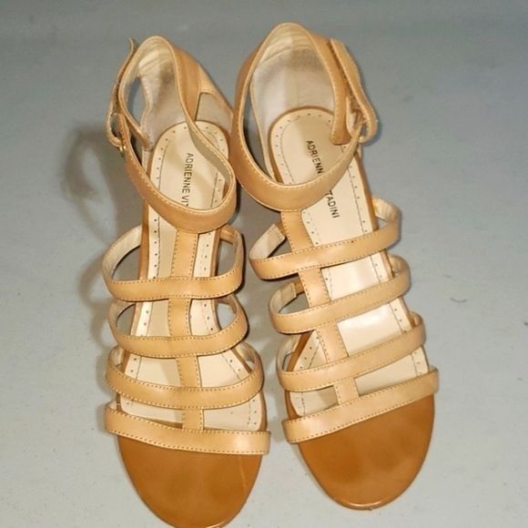 Designer Adrienne Vittadini Strappy Leather 3" Heeled Sz. 8.5 Sandala Size US 8.5 / IT 38.5 - 1 Thumbnail