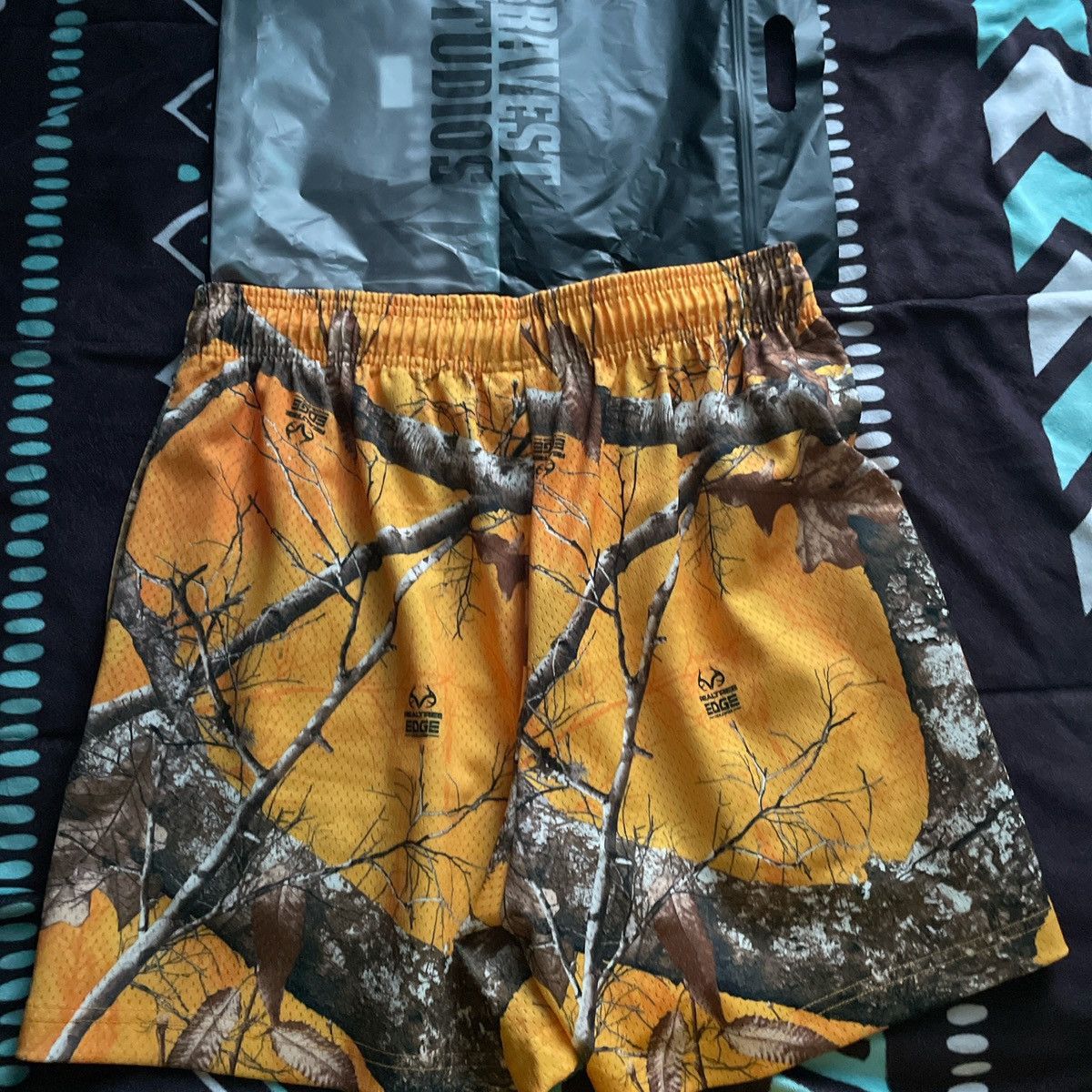 Bravest Studios Bravest Studios Orange Tree Camo Size US 34 / EU 50 - 3 Thumbnail