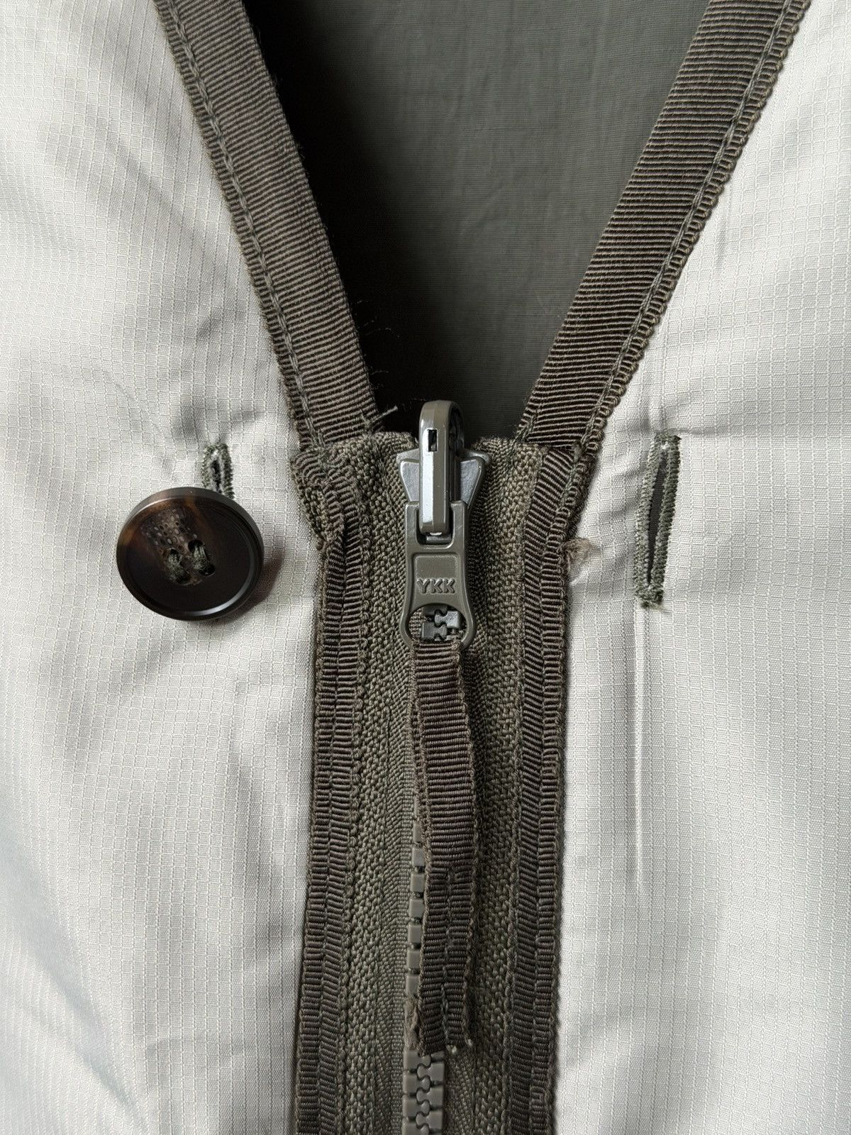 Comme des Garcons Homme Comme des Garçons Homme Olive Nylon Jacket L Lightweight Size US S / EU 44-46 / 1 - 16 Thumbnail