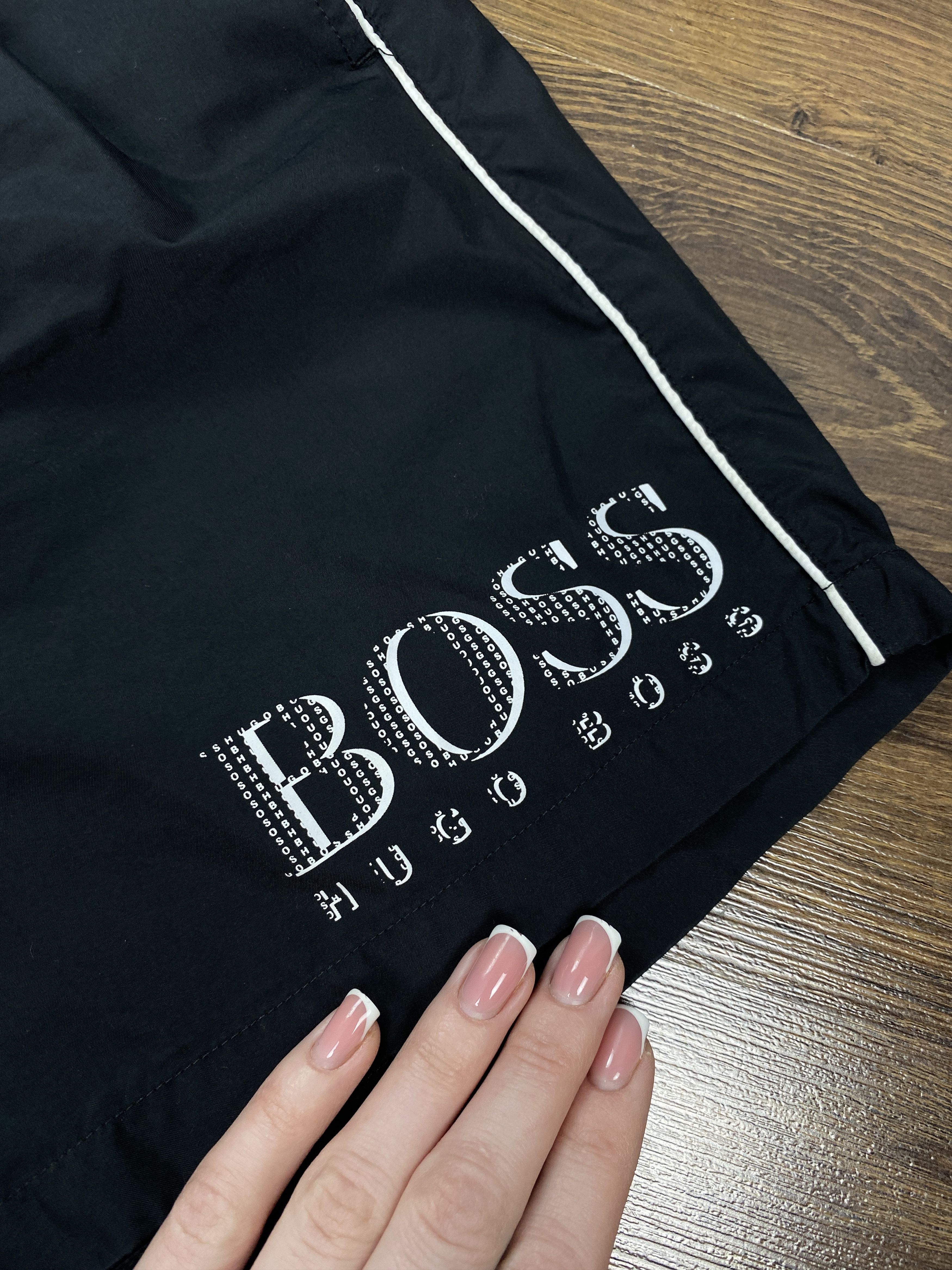 Hugo Boss Hugo Boss Vintage Mens Nylon Shorts Size US 34 / EU 50 - 3 Thumbnail