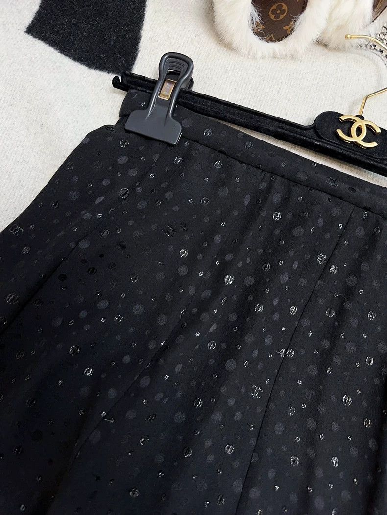 Chanel Chanel Black polka dot full print double C mulberry silk s Size 24" / US 00 / IT 34 - 2 Thumbnail