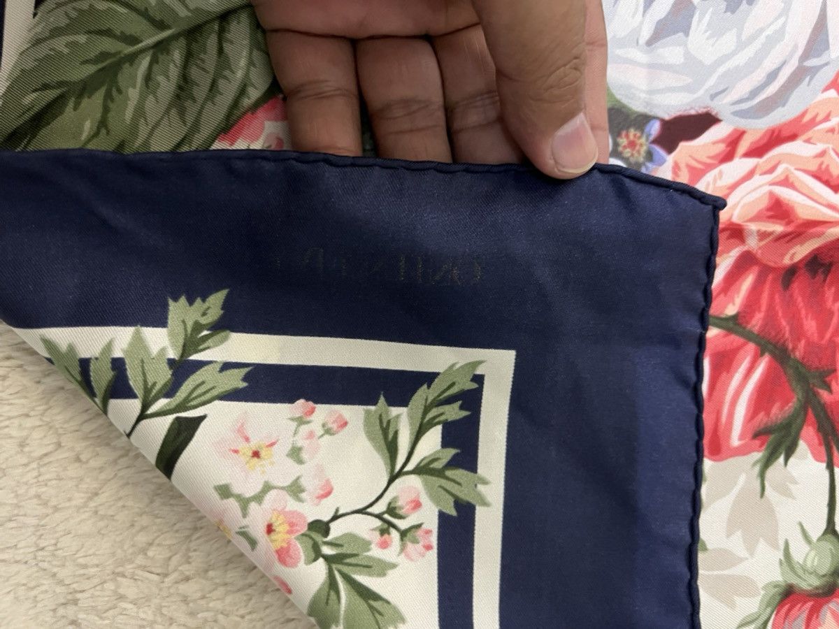 Valentino 100% Silk VALENTINO Scarf Size ONE SIZE - 6 Thumbnail