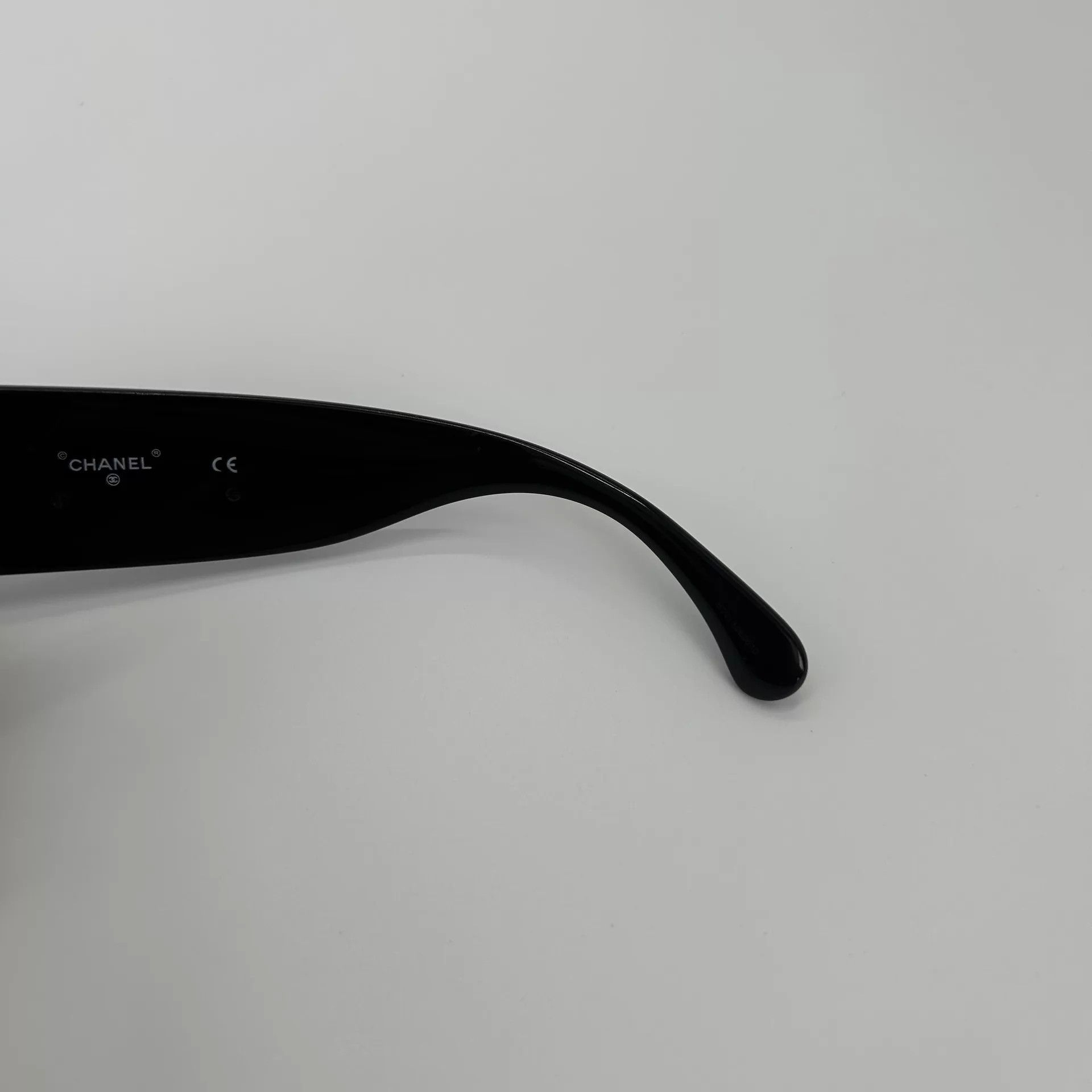 Chanel Chanel Cambon CC Logo Wide Frame Sunglasses Size ONE SIZE - 3 Thumbnail