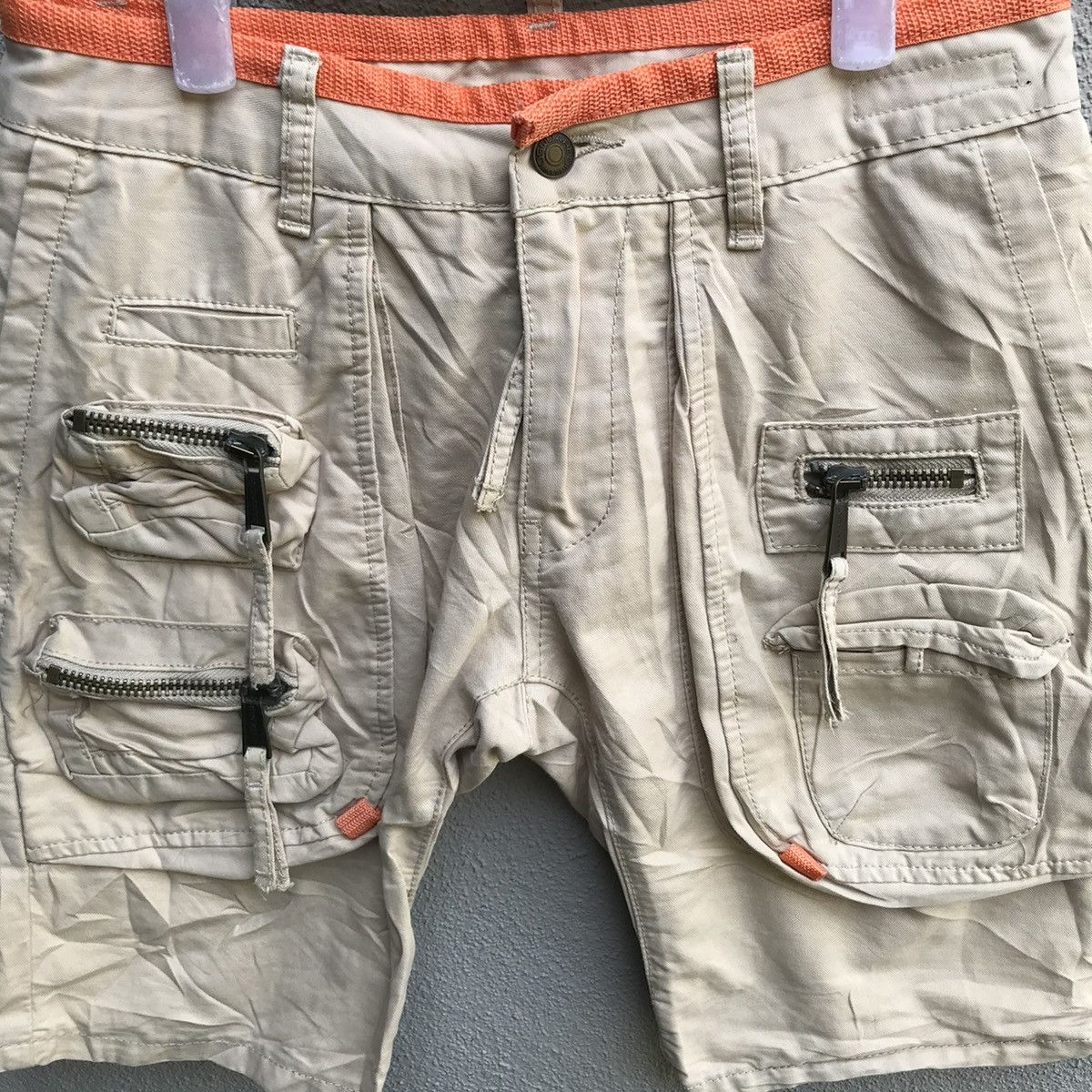 Dsquared2 DSQUARED2 cargo shorts multi pocket tactical Size US 30 / EU 46 - 2 Thumbnail
