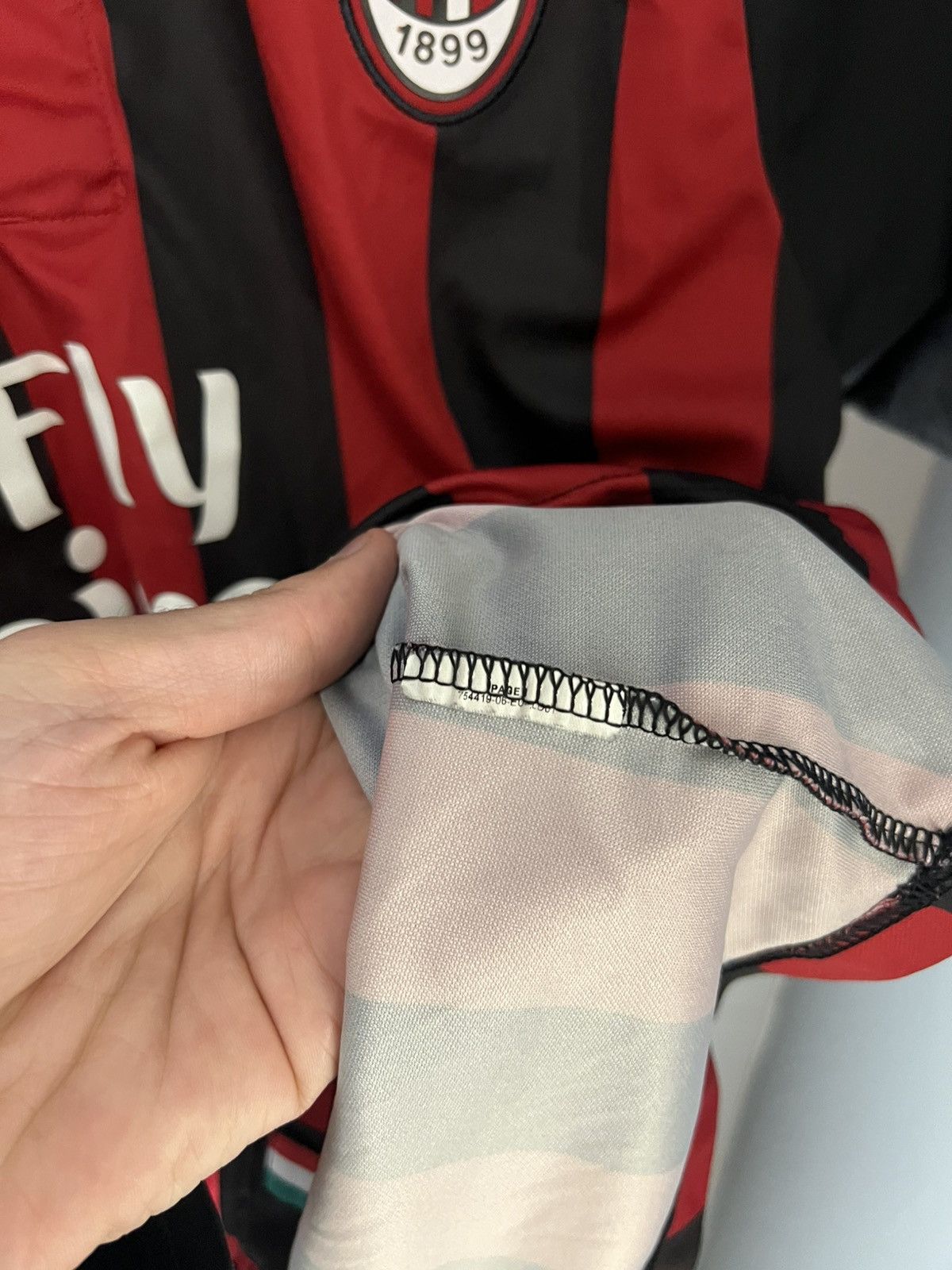 Puma VINTAGE PUMA FC MILAN ITALY SOCCER JERSEY RETRO BLOKE Y2K Size US M / EU 48-50 / 2 - 9 Thumbnail