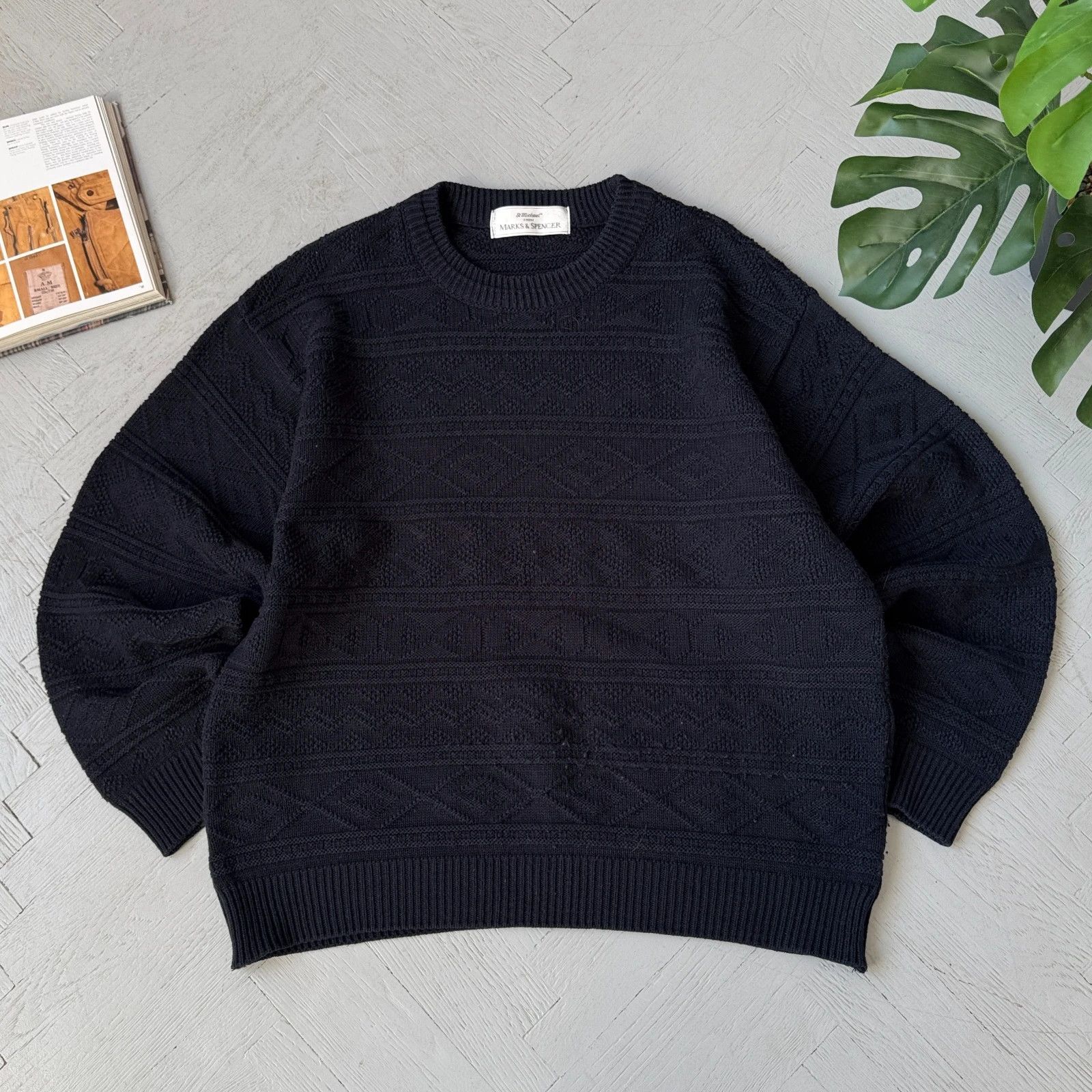 Marks & Spencer Vintage Chunky Knit Preppy Ribbed Acrylic Sweater Classic Size US M / EU 48-50 / 2 - 1 Thumbnail