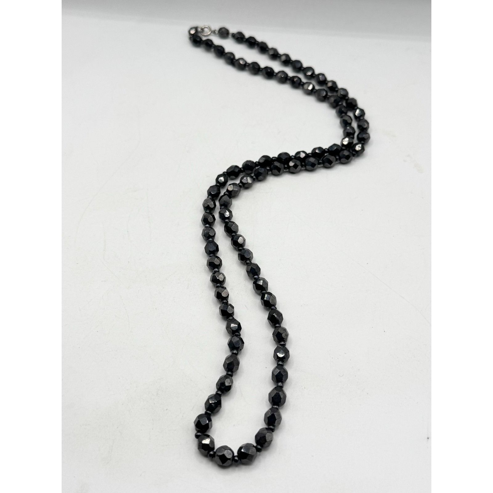 Vintage Vintage hematite bohemian glass beaded thin necklace Size ONE SIZE - 2 Thumbnail