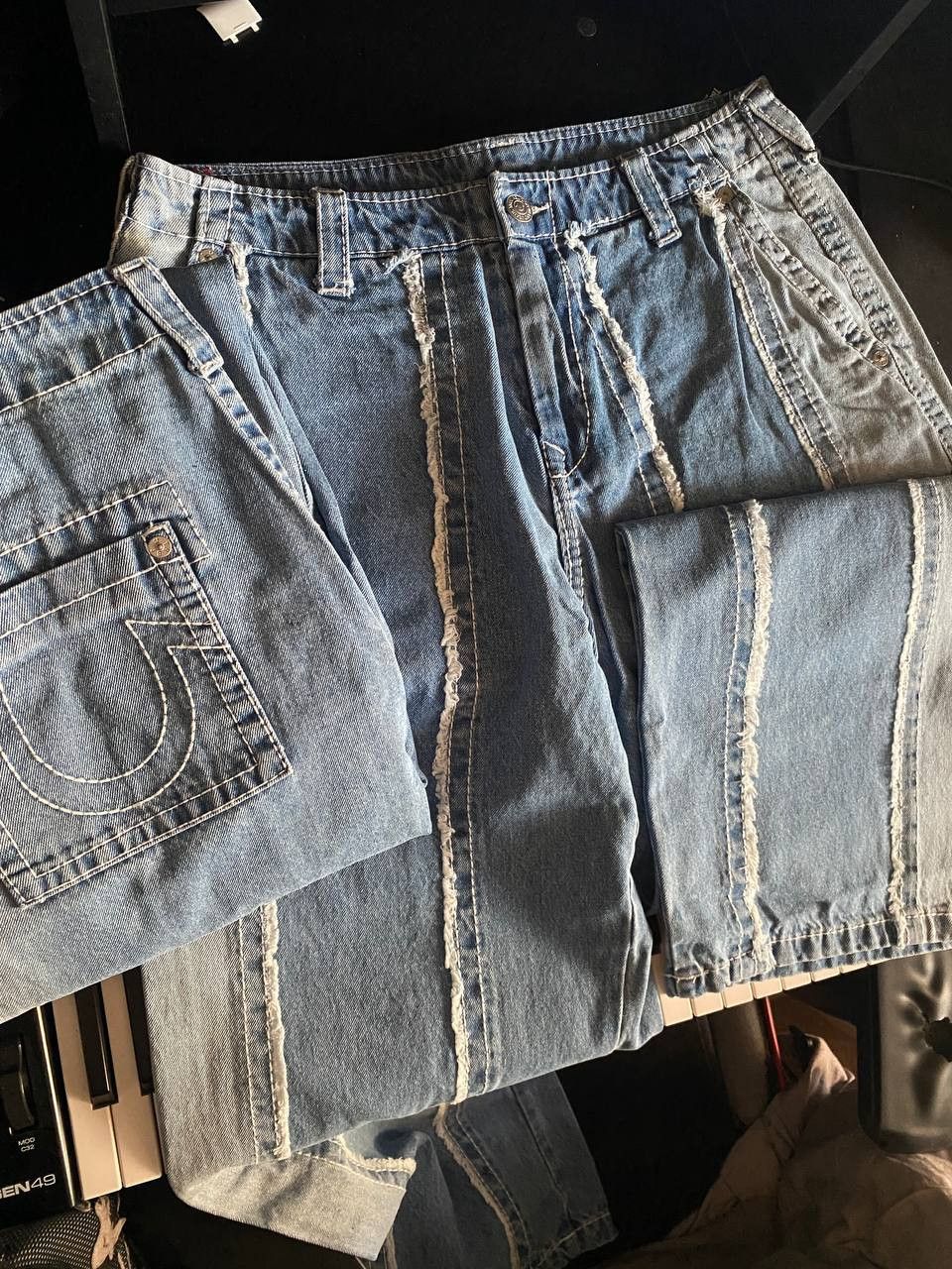 True Religion True Religion Baggy Fray Denim Big TJeans Size US 33 - 2 Thumbnail