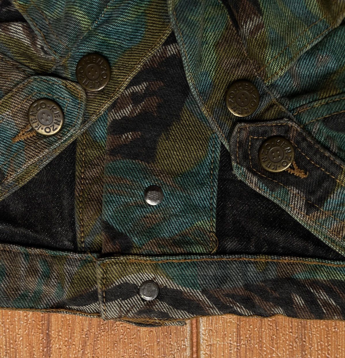 Kenzo 90’s vintage KENZO jeans tiger All over print jacket Size L / US 10 / IT 46 - 3 Thumbnail