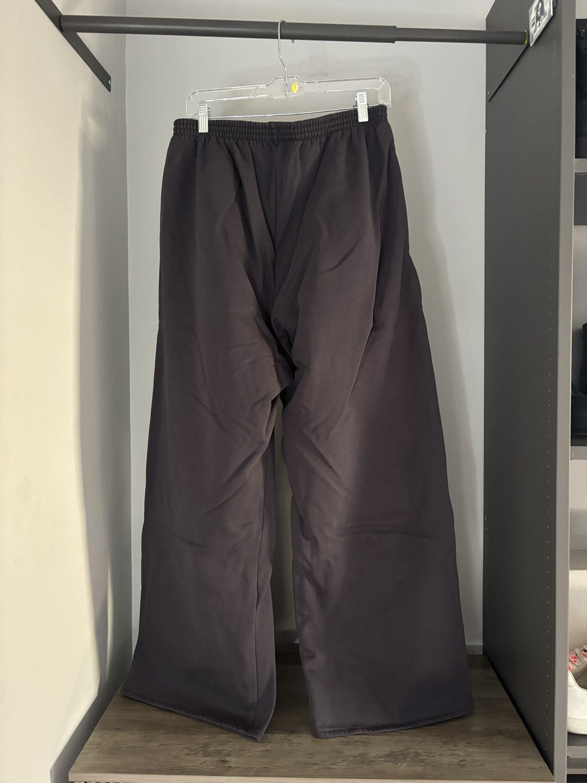 Balenciaga × Gap × Yeezy Yeezy x Gap Unreleased Wide Leg Sweatpants Size US 34 / EU 50 - 3 Thumbnail