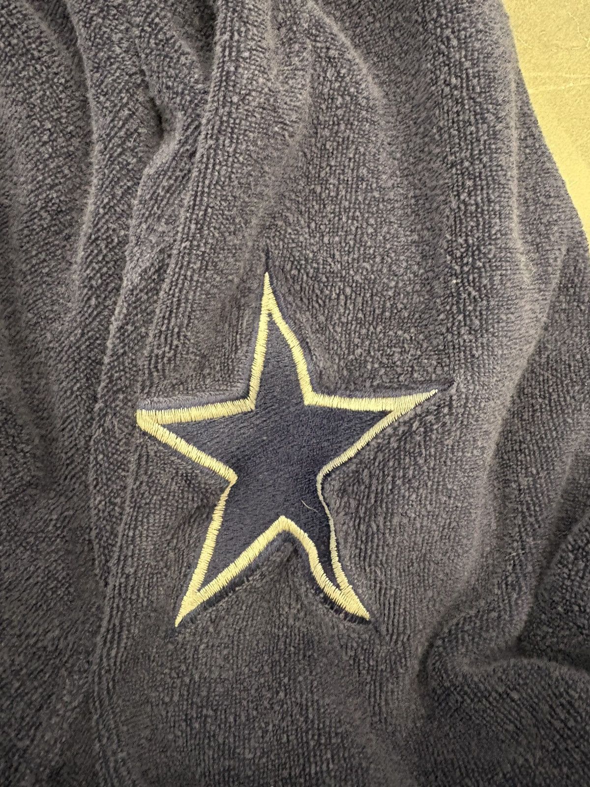 Starter Men's Starter Pro Line Dallas Cowboys NFL Crewneck Vintage Size US XL / EU 56 / 4 - 3 Thumbnail