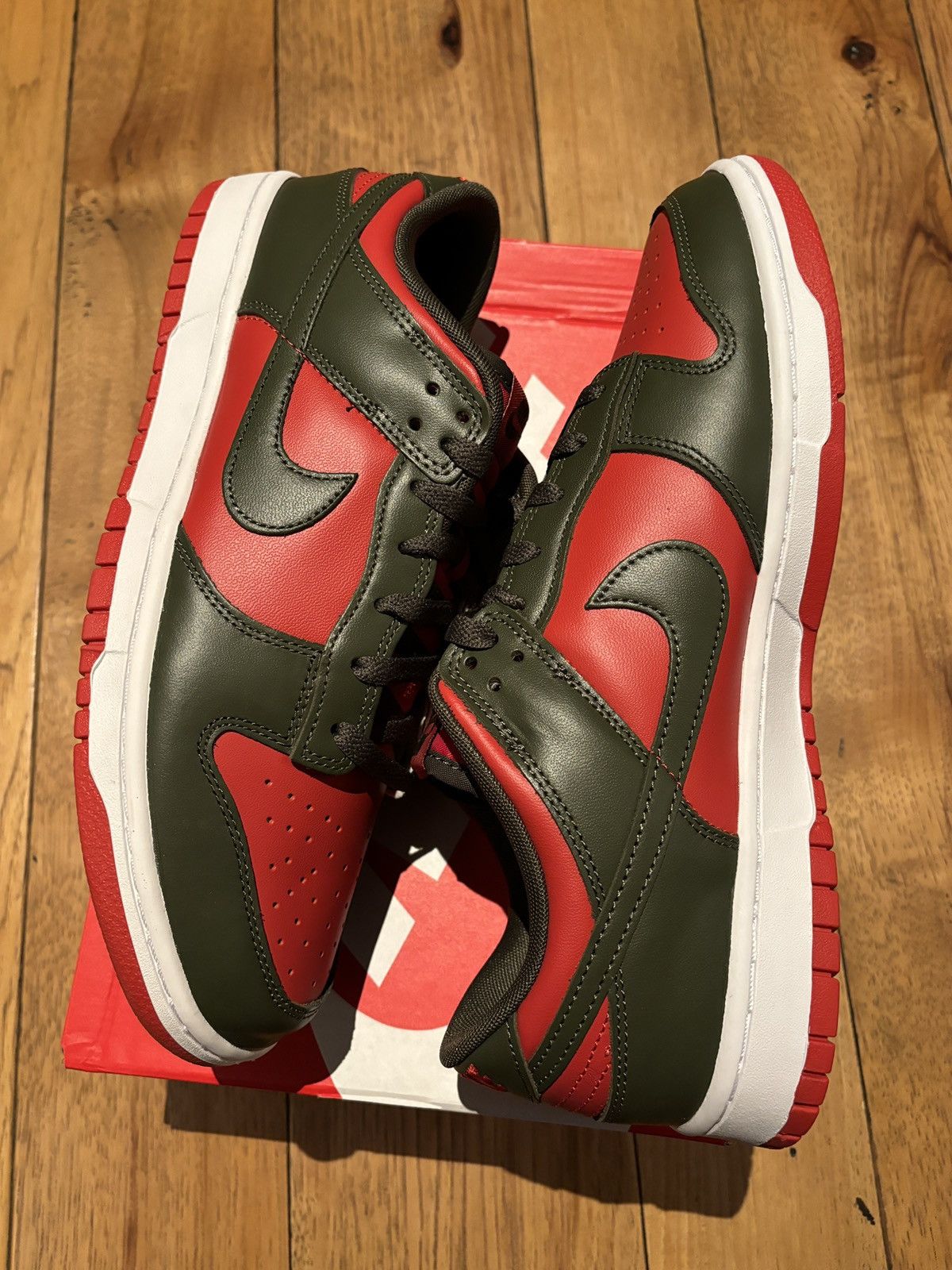 Nike Nike Dunk Low Mystic Red Cargo Khaki Size US 11.5 / EU 44-45 - 1 Thumbnail