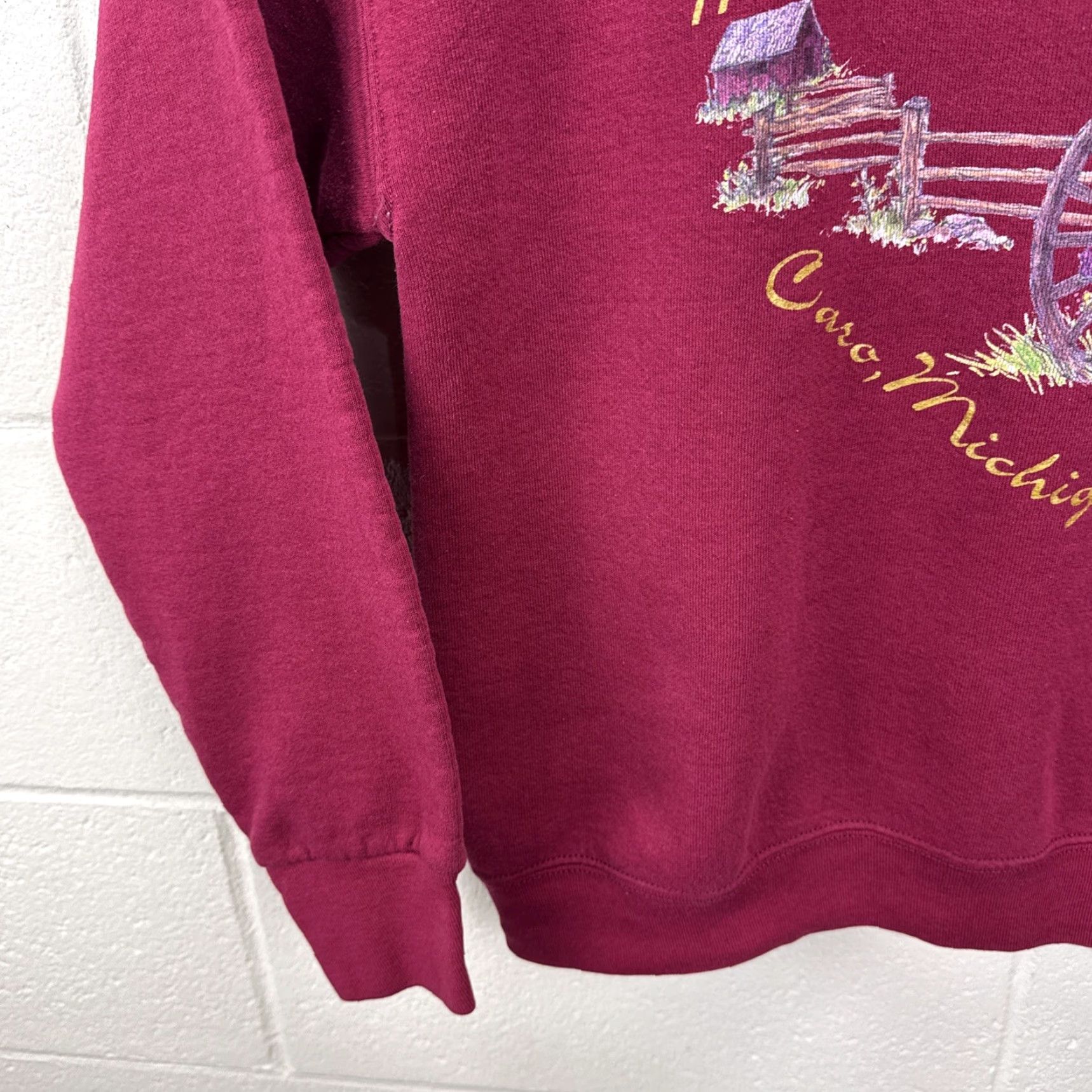 Fruit Of The Loom VINTAGE Fruit of the Loom Sweatshirt Crew Neck Large Red Michigan Barn Butterfly Graphic Print Unisex Adults 90s Grunge Fashion Size US L / EU 52-54 / 3 - 6 Thumbnail