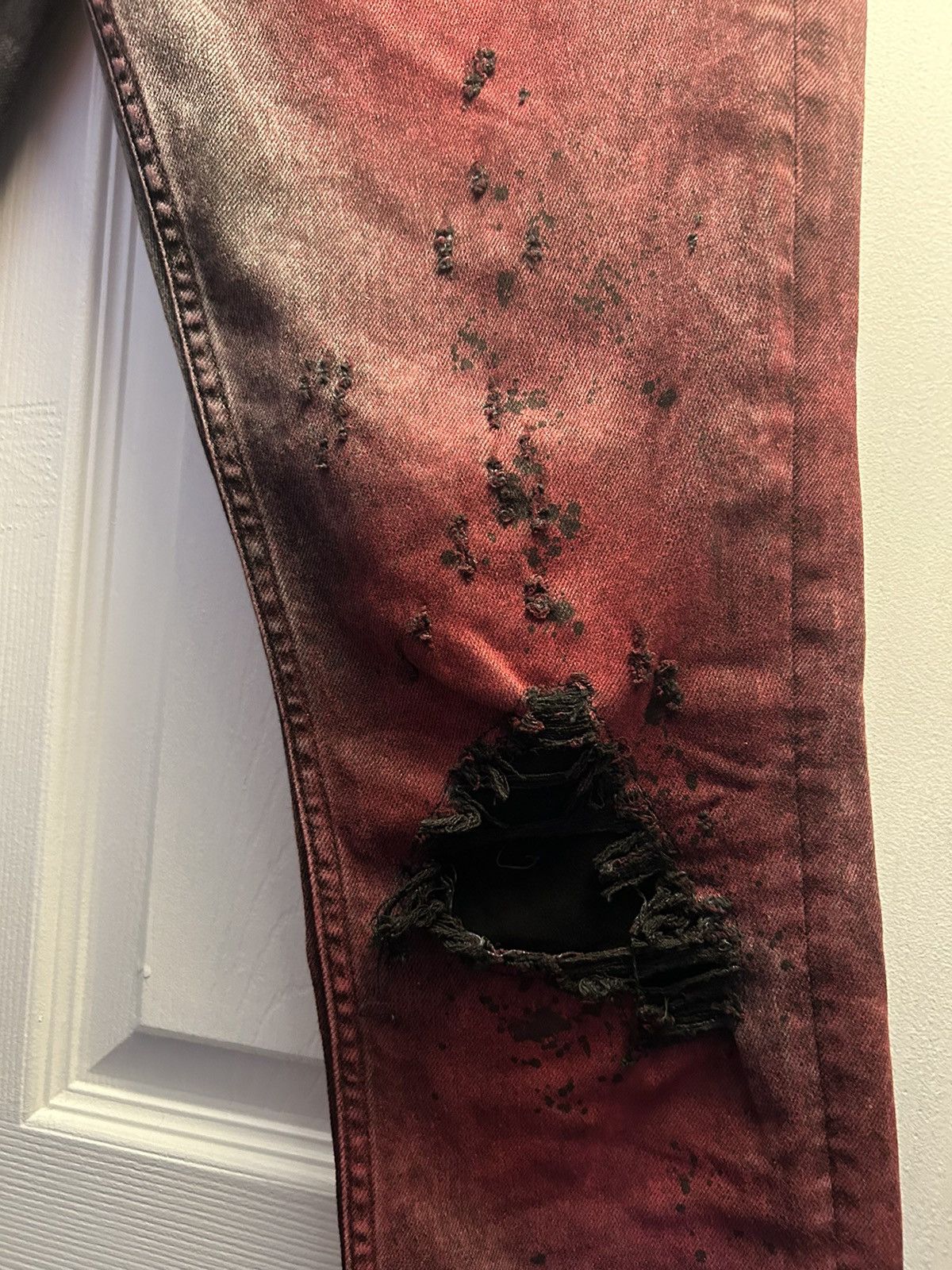Other “ARTMEETSCHAOS” Black/ Red stain and ripped distressed Size US 33 - 3 Thumbnail
