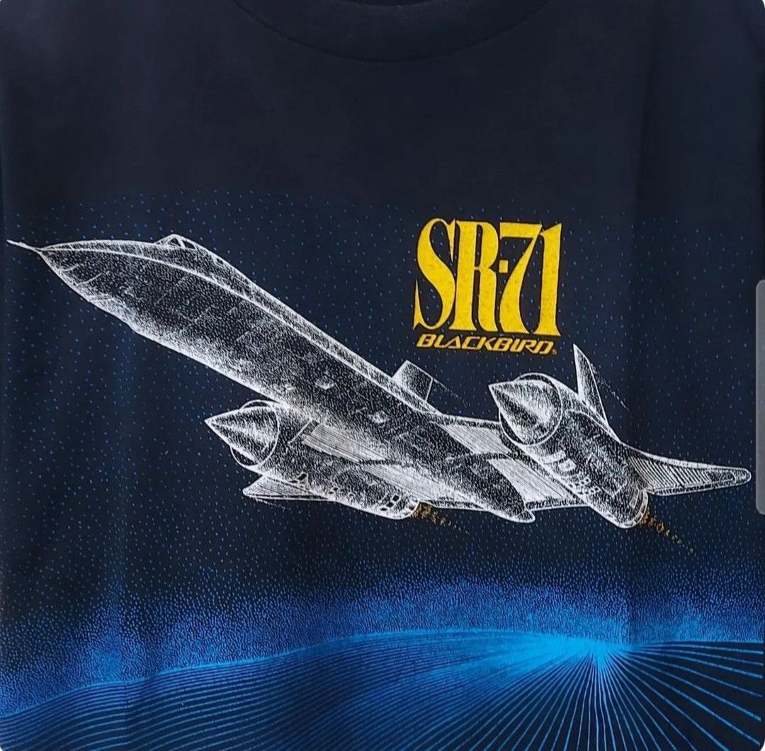 Vintage Vtg 90s SR-71 BLACKBIRD TSHIRT Size US M / EU 48-50 / 2 - 6 Thumbnail