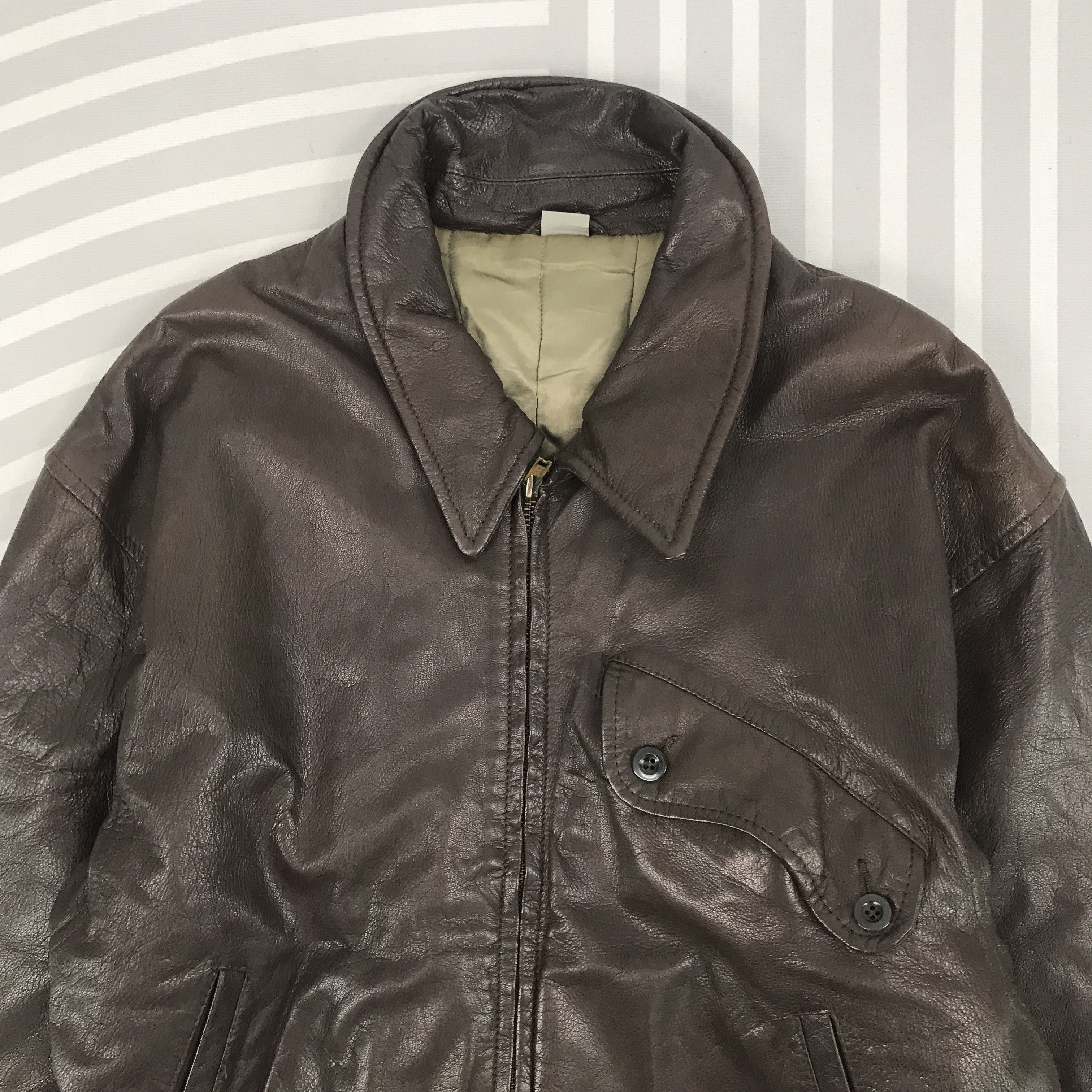 Japanese Brand × Vintage Vintage Japanese Brand Leather Bombar Jacket Size US L / EU 52-54 / 3 - 2 Thumbnail