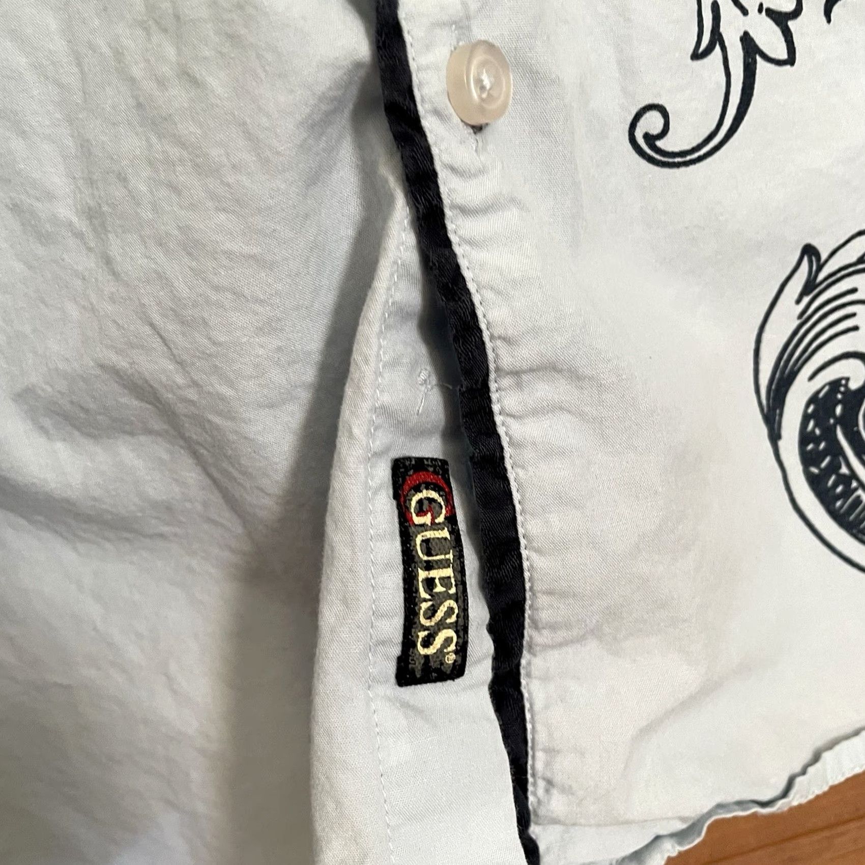 Guess VINTAGE Guess Jeans Button-Up Shirt Men Long Sleeve Blue Cotton Graphic Western Size US L / EU 52-54 / 3 - 6 Thumbnail