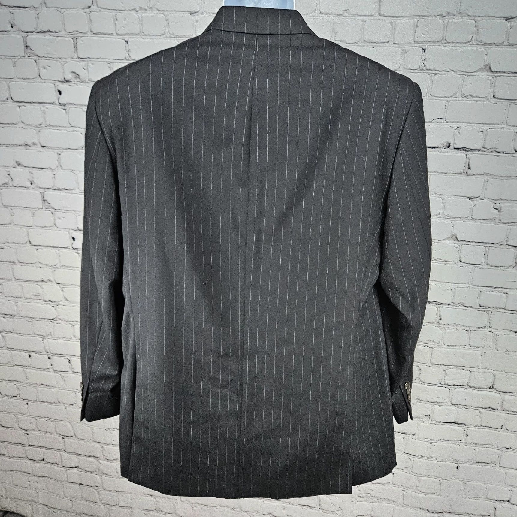 Chaps Chaps Blazer Sport Coat 42R Black 100% Wool Pinstriped Notch Vented 3 Button Single-Breasted Mens Jacket Size 42R - 2 Thumbnail