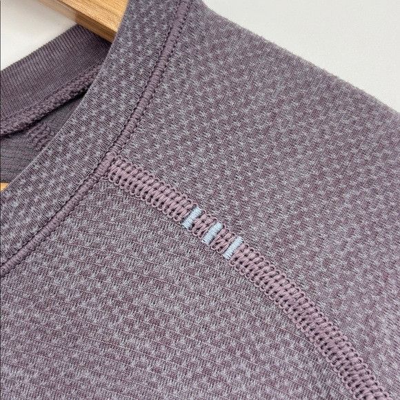 Lululemon Lululemon Metal Vent Tech‎ Long Sleeve Men's Size XXLarge Size US XXL / EU 58 / 5 - 2 Thumbnail