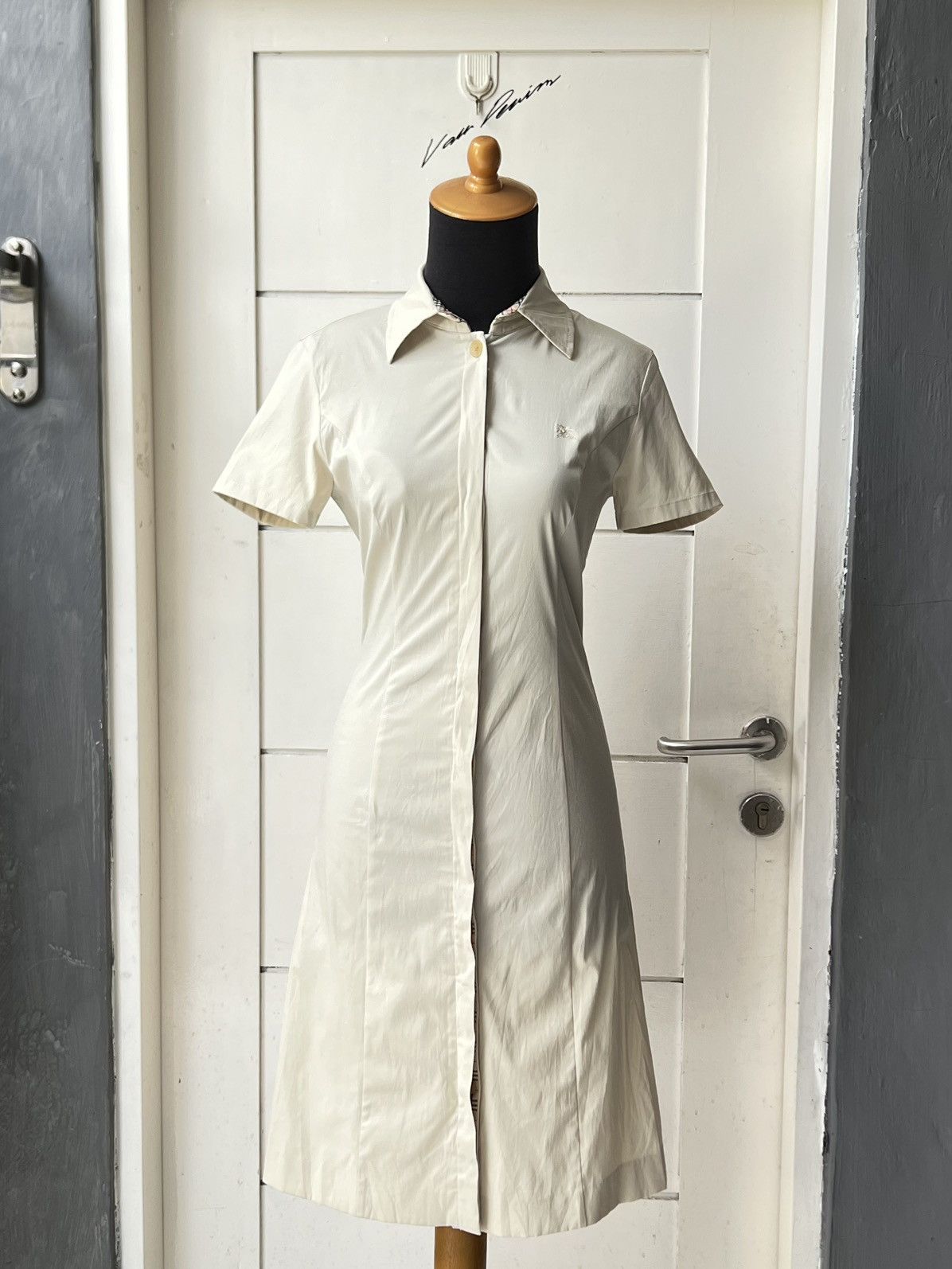 Burberry BURBERRY London Midi Dress Size XS / US 0-2 / IT 36-38 - 6 Thumbnail