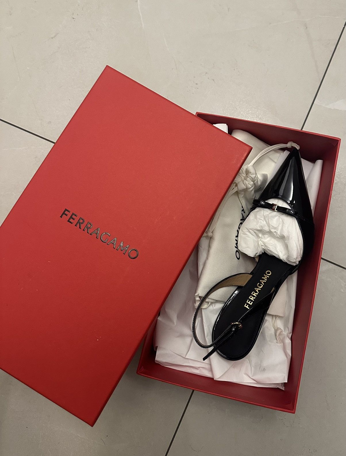 Salvatore Ferragamo Ferragamo Slingback Bow Heels Never Worn Size US 8.5 / IT 38.5 - 1 Thumbnail