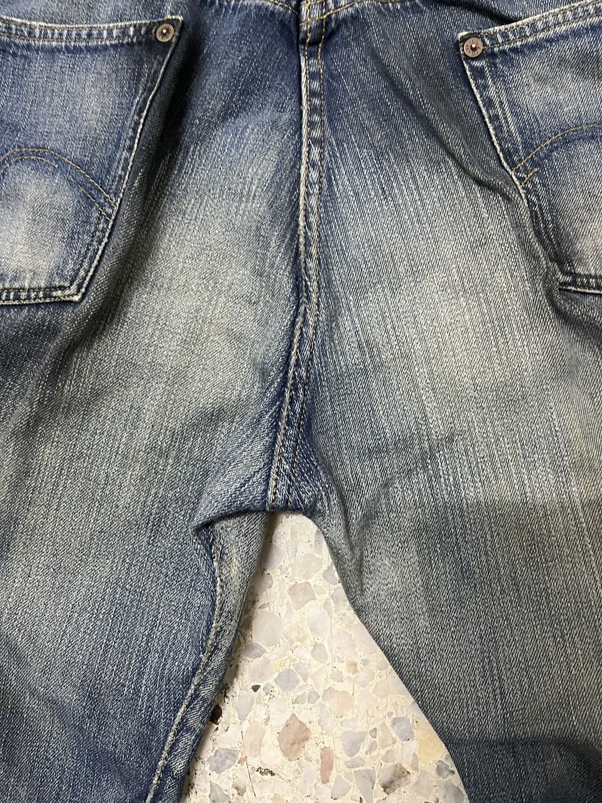 Levi's Vintage Clothing Distress Levi’s 501xx selvedge denim Size US 31 - 8 Thumbnail