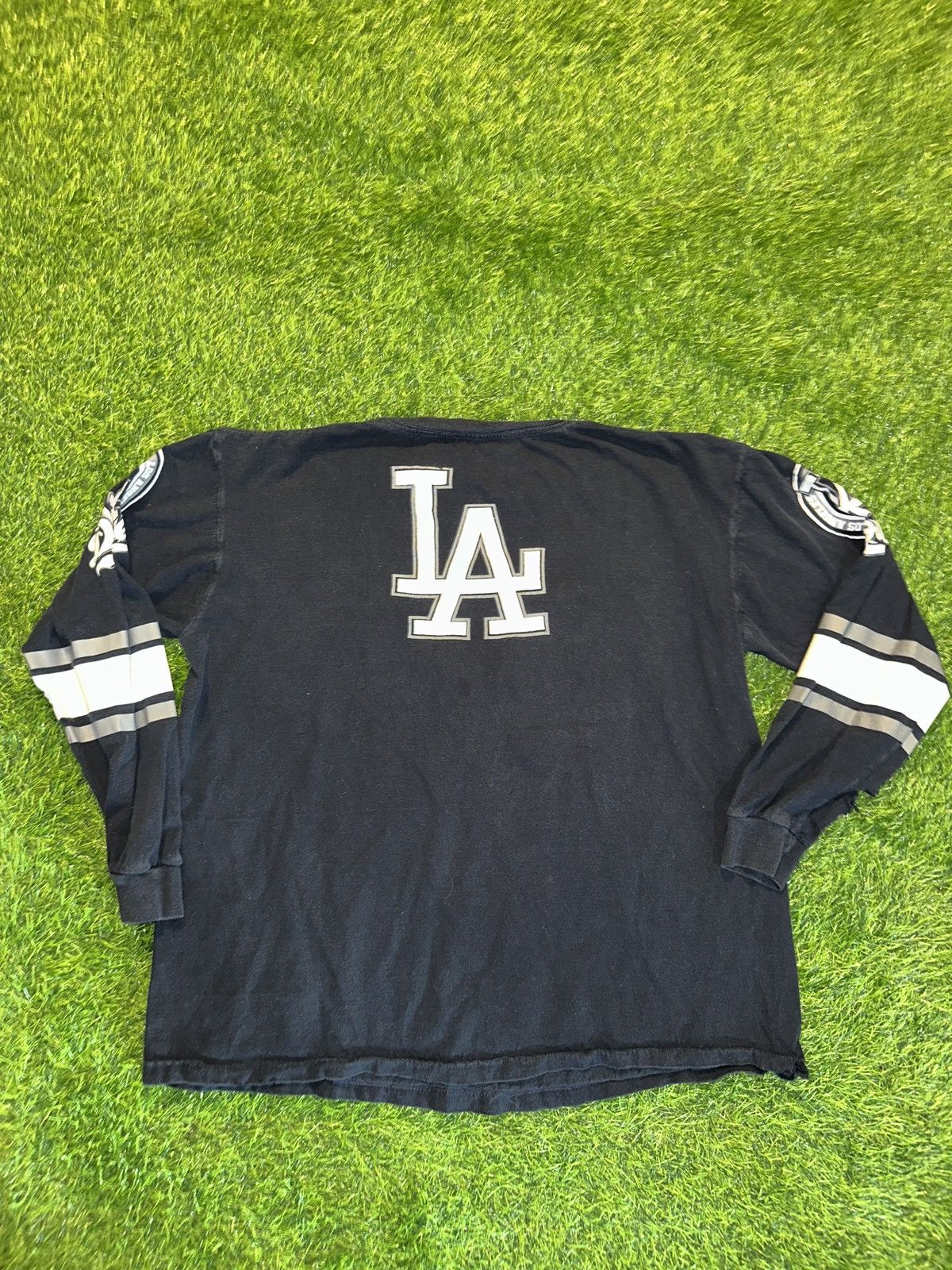 MLB Mlb la dodgers baseball longsleeve shirt size Large Size US L / EU 52-54 / 3 - 2 Thumbnail