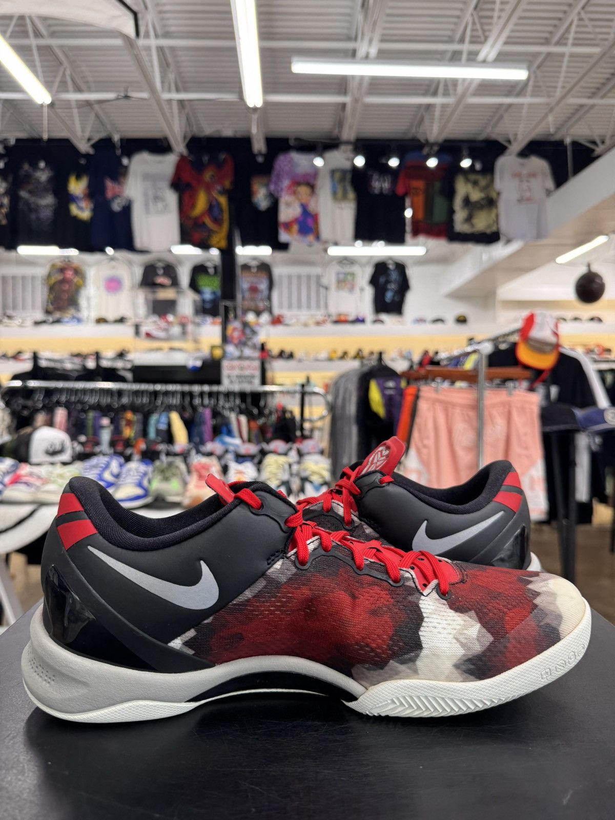 Nike Nike Kobe 8 Milk Snake Size 9.5 (2013) Size US 9.5 / EU 42-43 - 3 Thumbnail