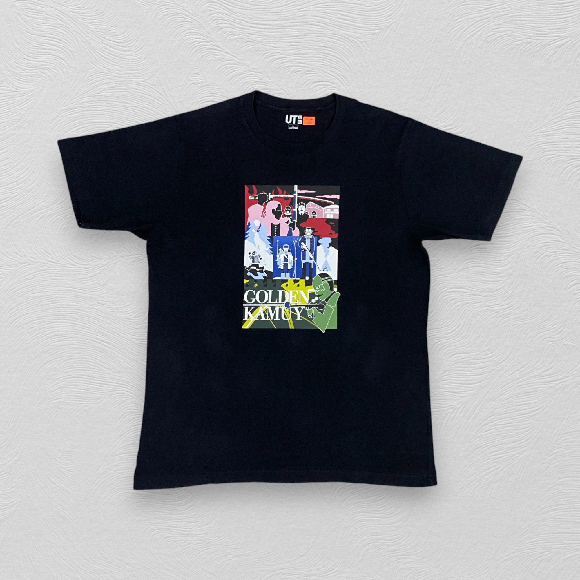 Anime Golden Kamuy T-shirt Uniqlo - H084 Size US L / EU 52-54 / 3 - 1 Thumbnail