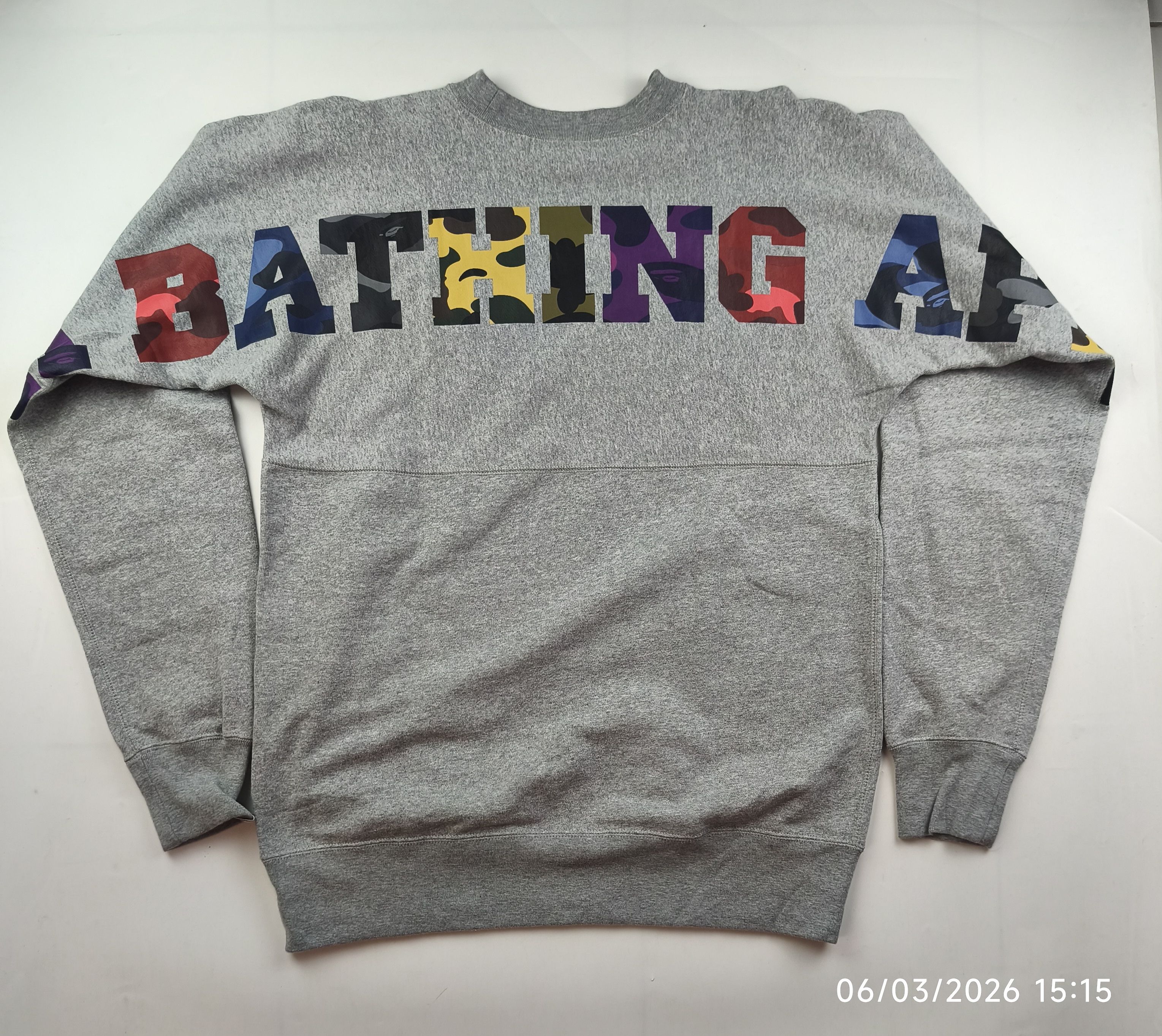 Bape Bape - one point - multi camou script sweatshirt Size US L / EU 52-54 / 3 - 15 Thumbnail