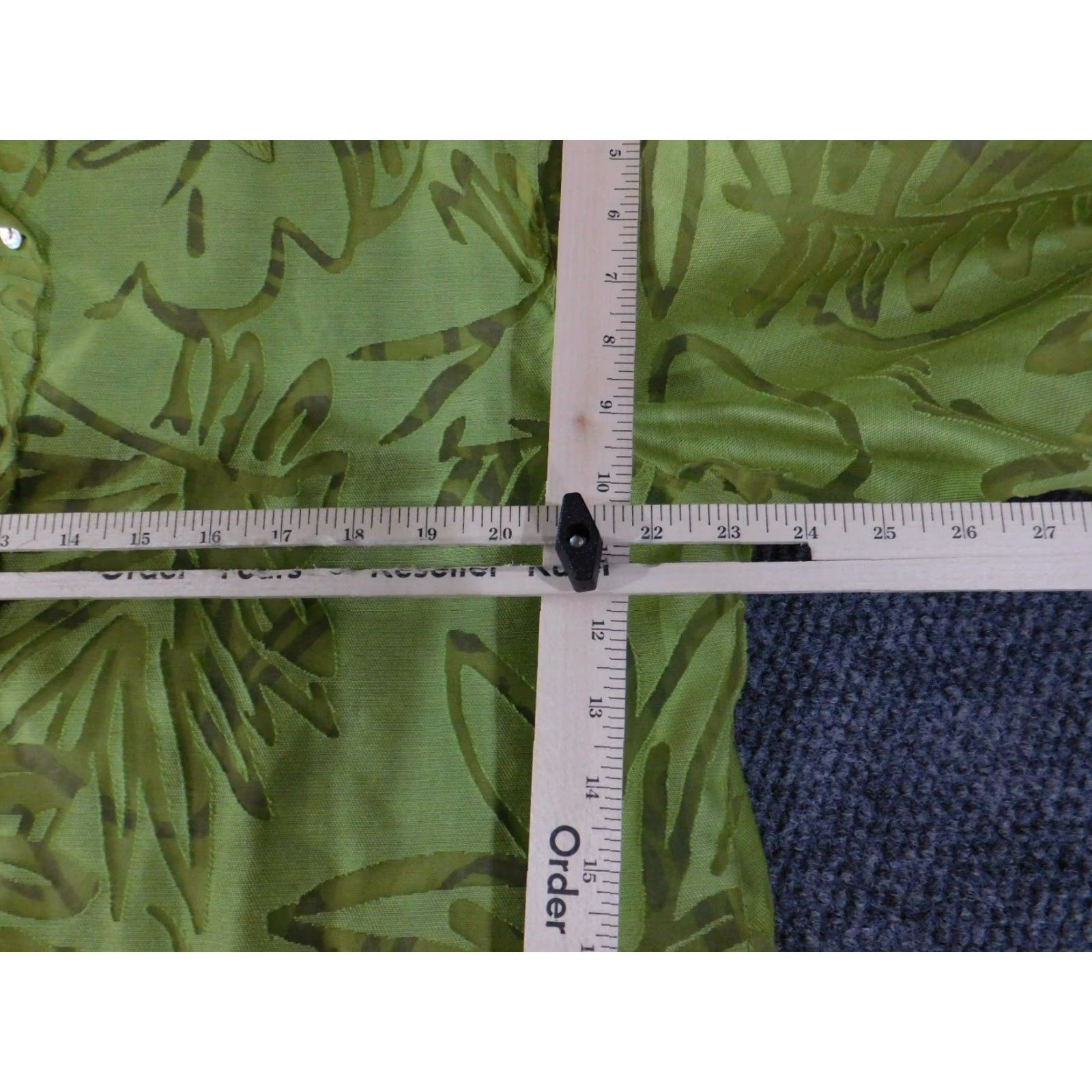 Vintage Chicos Blouse Womens 3 Green Button Front Sheer Floral Leaf Print Rayon Linen Size XS / US 0-2 / IT 36-38 - 5 Thumbnail